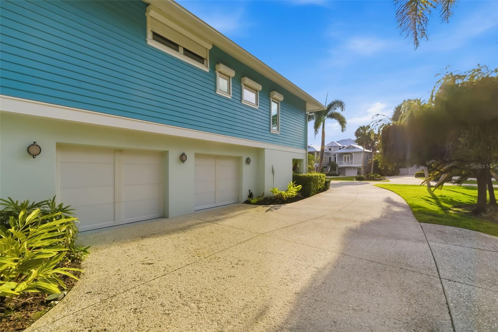 Image 46 of 61 For 746 Eagle Point Drive