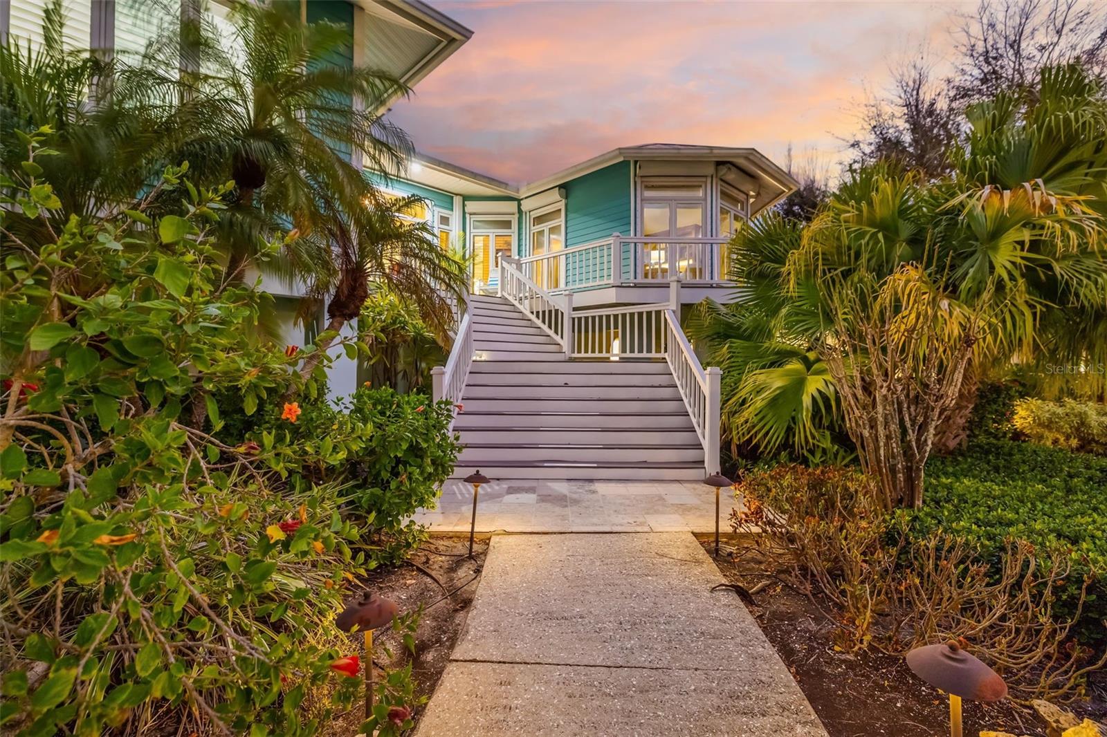 Image 7 of 61 For 746 Eagle Point Drive