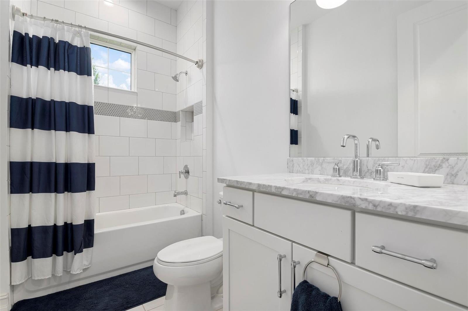 Image 28 of 36 For 17114 Verona Place