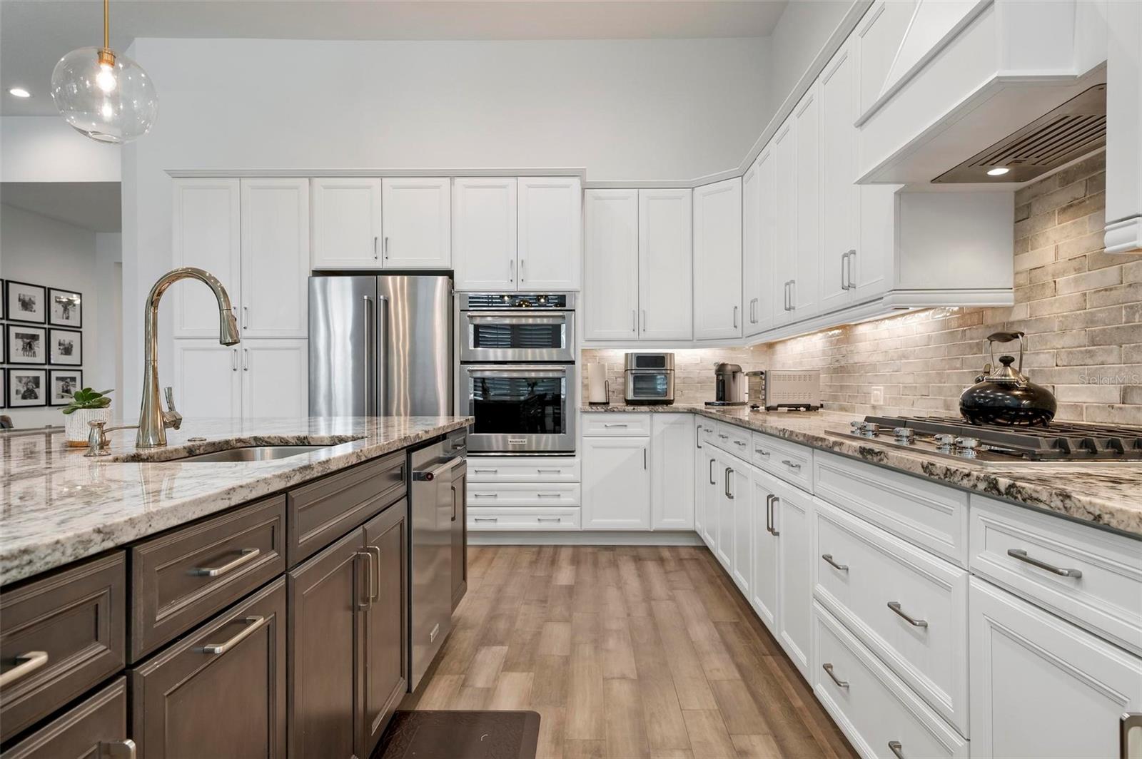 Image 8 of 36 For 17114 Verona Place