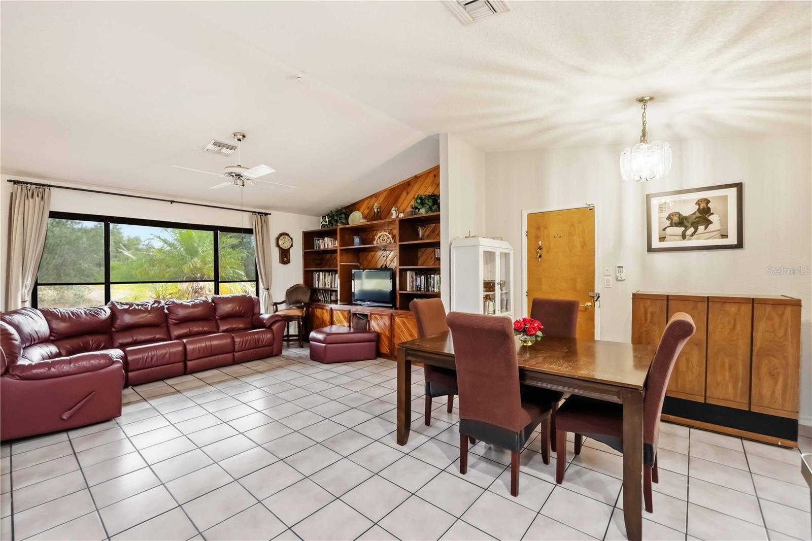 Image 17 of 61 For 28474 Coco Palm Drive