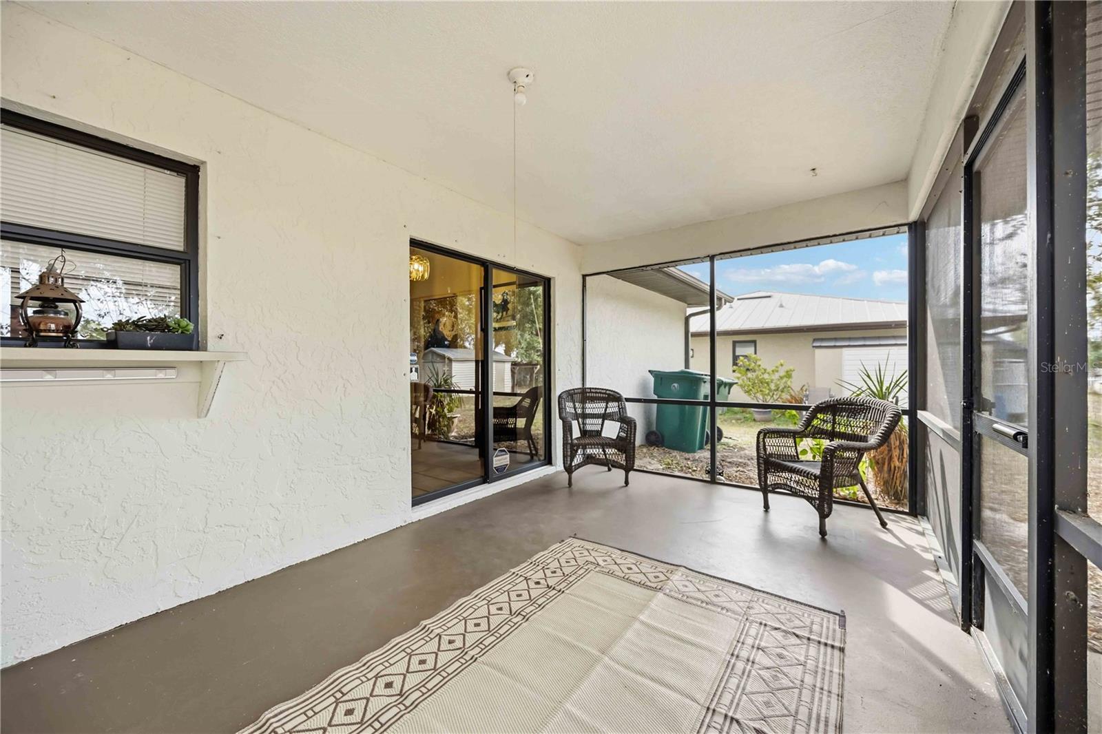 Image 35 of 61 For 28474 Coco Palm Drive