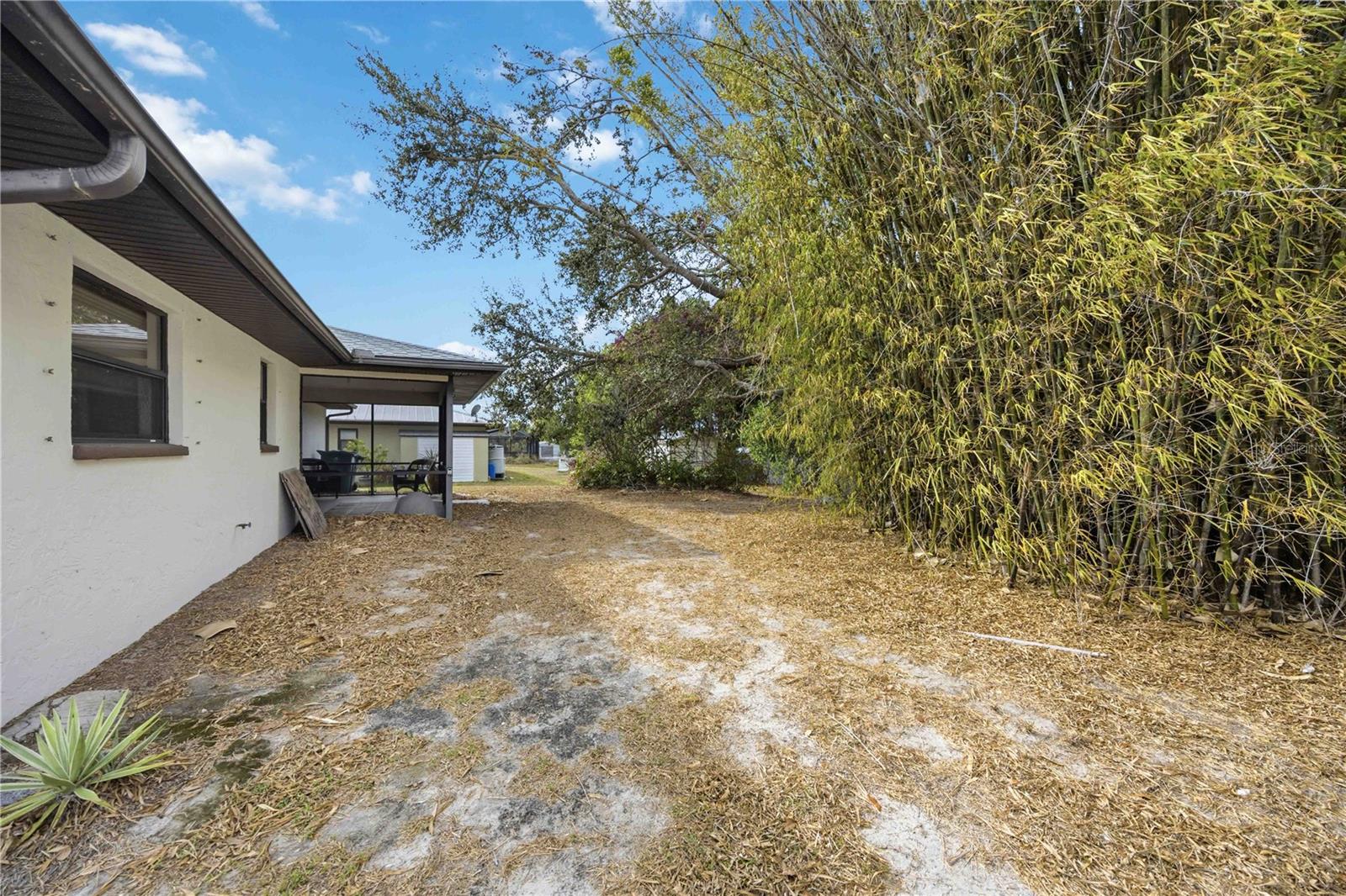 Image 40 of 61 For 28474 Coco Palm Drive