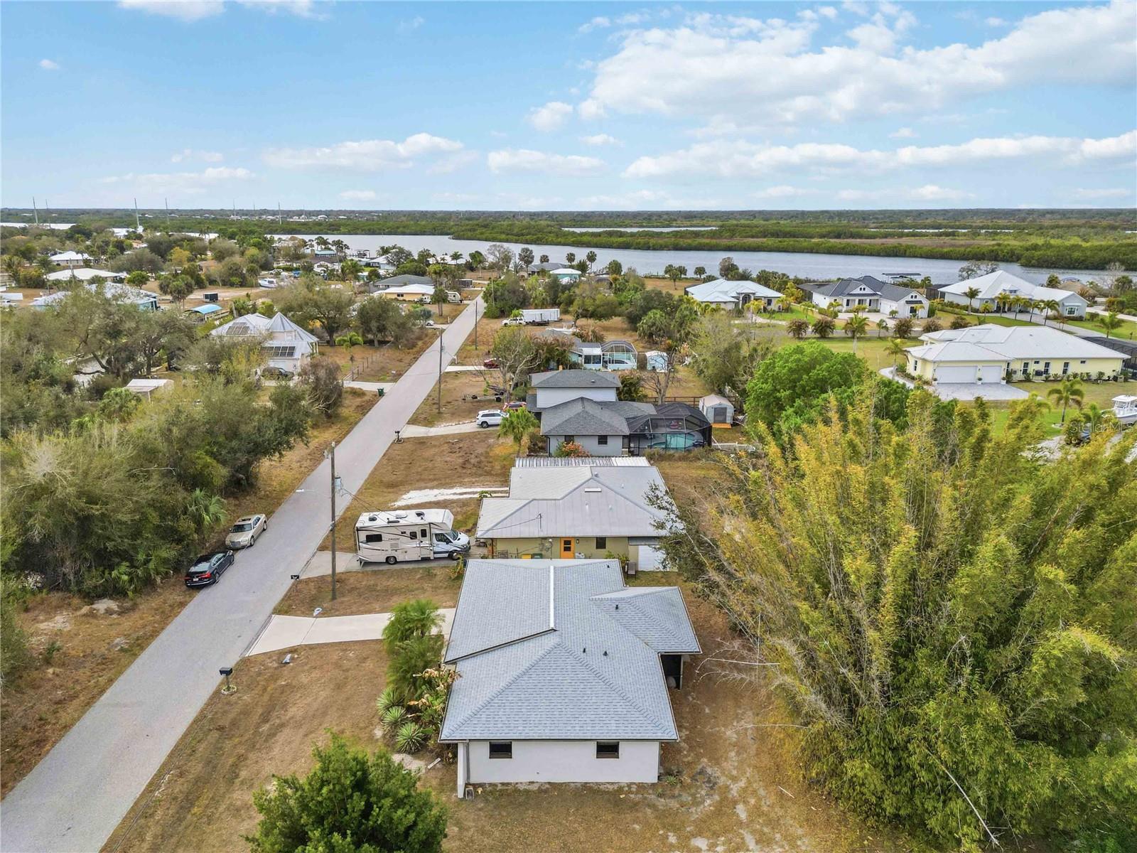 Image 55 of 61 For 28474 Coco Palm Drive