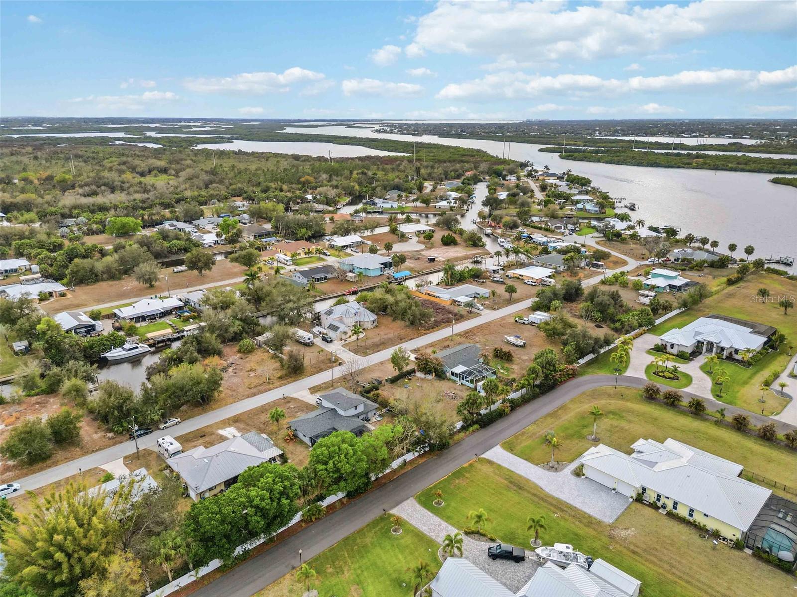 Image 59 of 61 For 28474 Coco Palm Drive