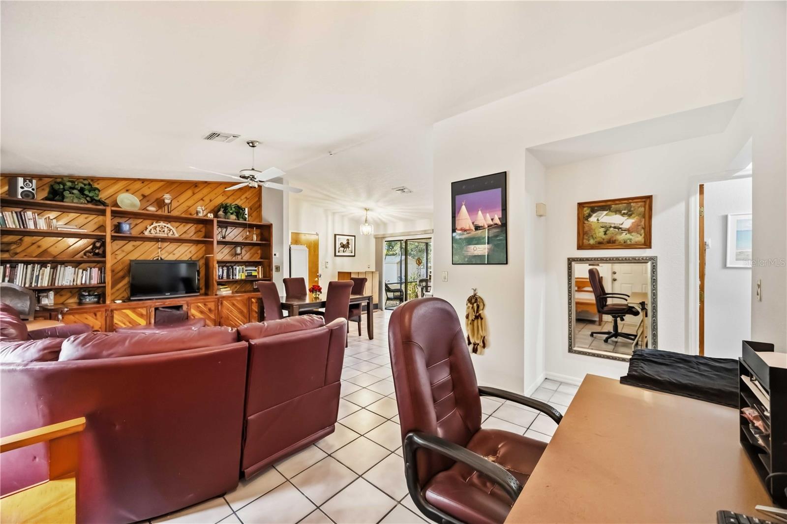 Image 6 of 61 For 28474 Coco Palm Drive