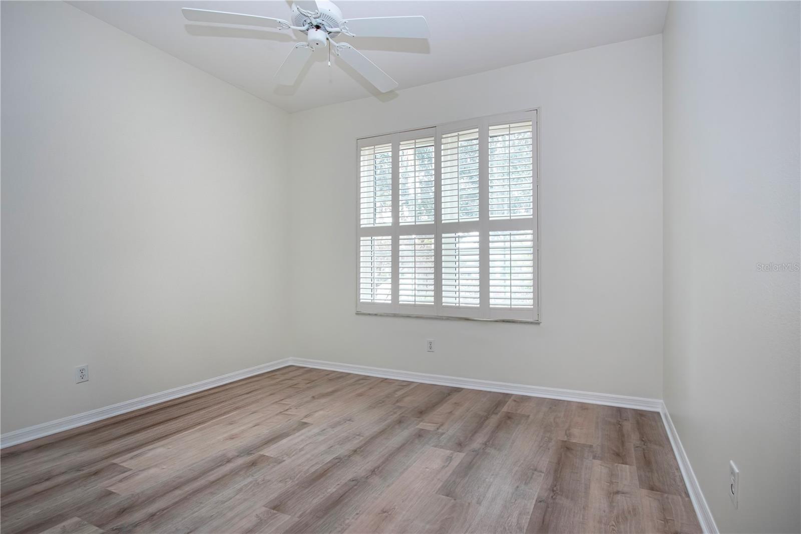 Image 41 of 67 For 8419 Whispering Woods Court