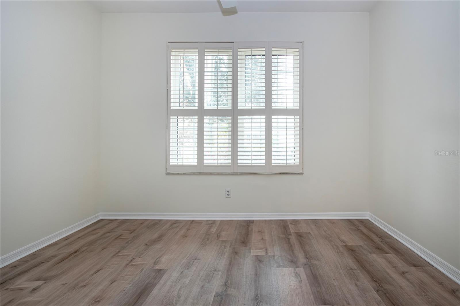 Image 46 of 67 For 8419 Whispering Woods Court