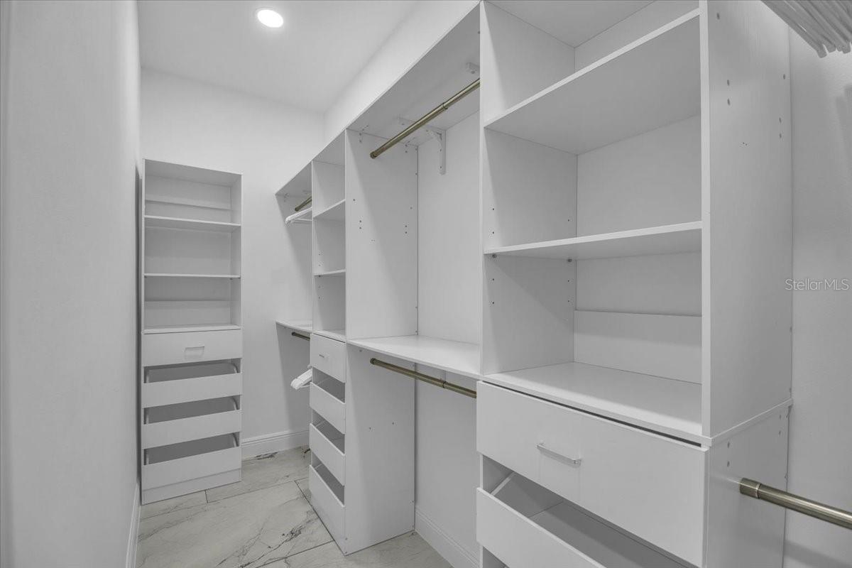 Image 28 of 56 For 5624 Cape Leyte Drive