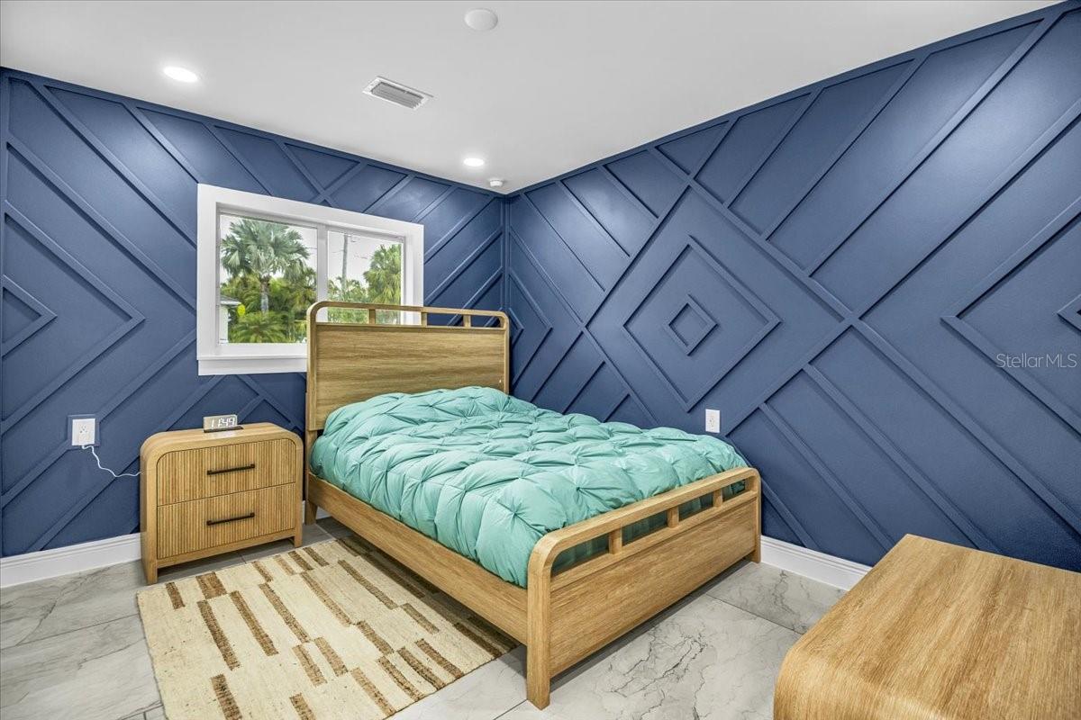 Image 33 of 56 For 5624 Cape Leyte Drive