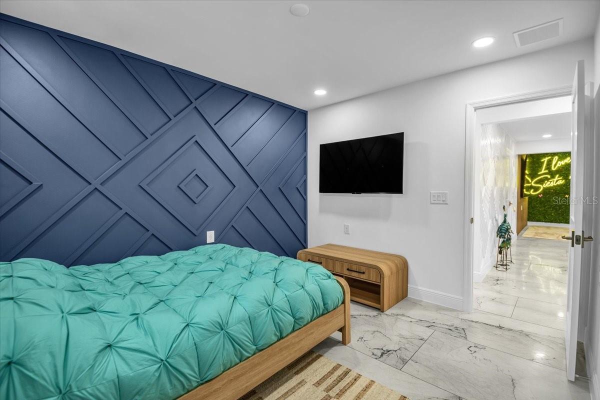 Image 35 of 56 For 5624 Cape Leyte Drive