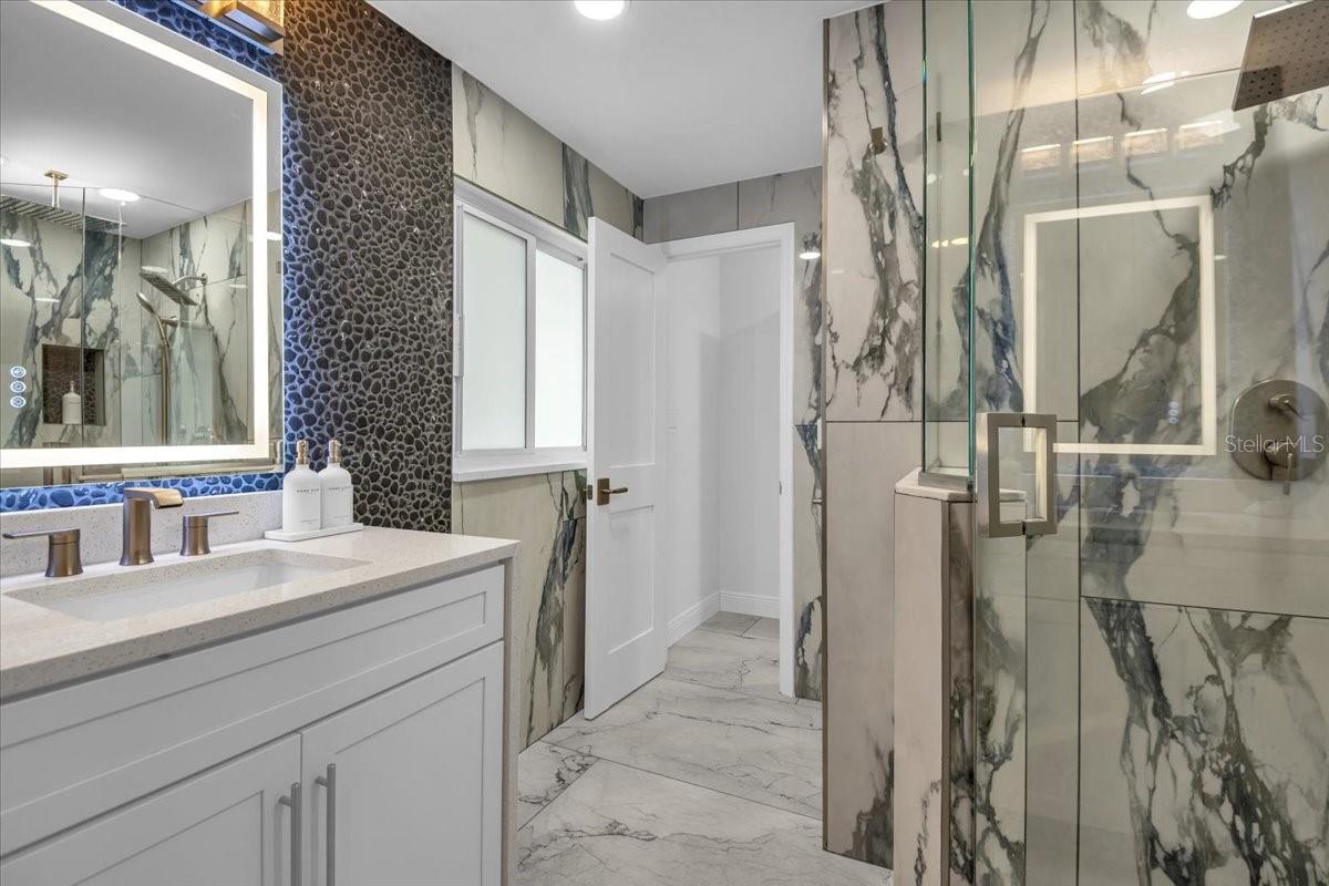 Image 40 of 56 For 5624 Cape Leyte Drive