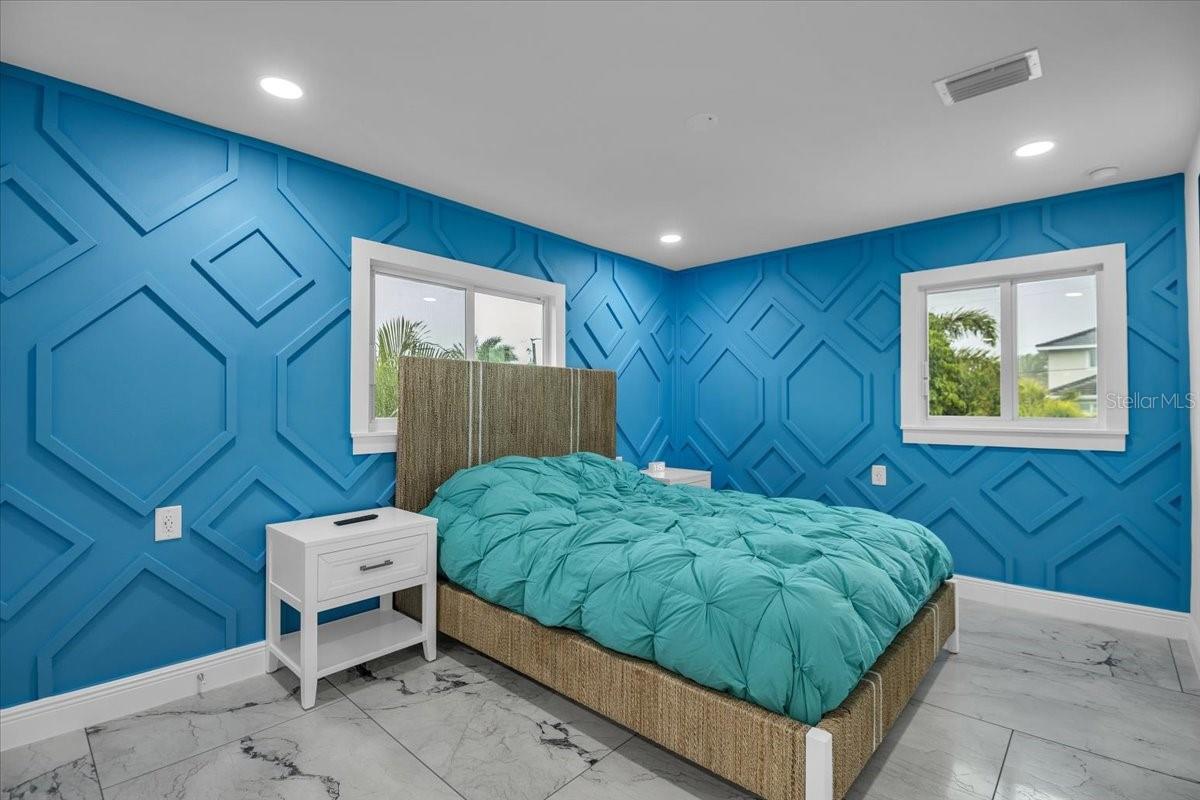 Image 42 of 56 For 5624 Cape Leyte Drive