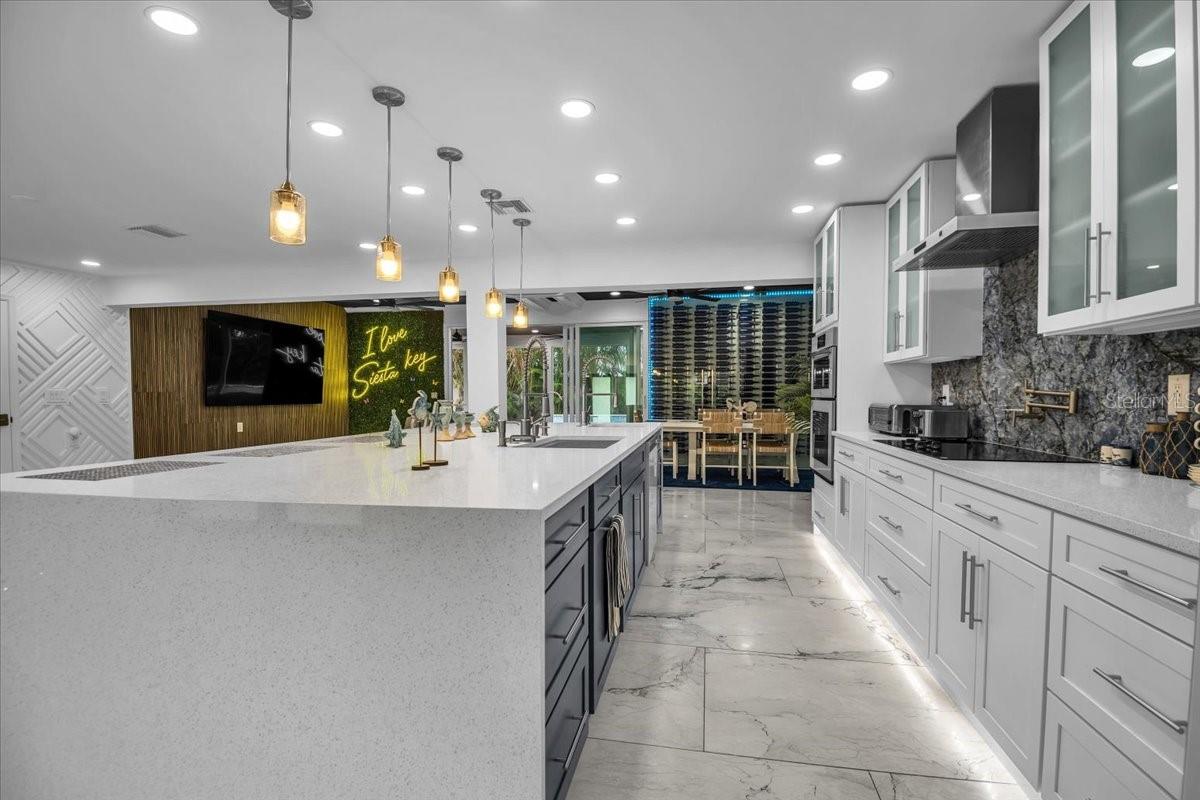 Image 9 of 56 For 5624 Cape Leyte Drive