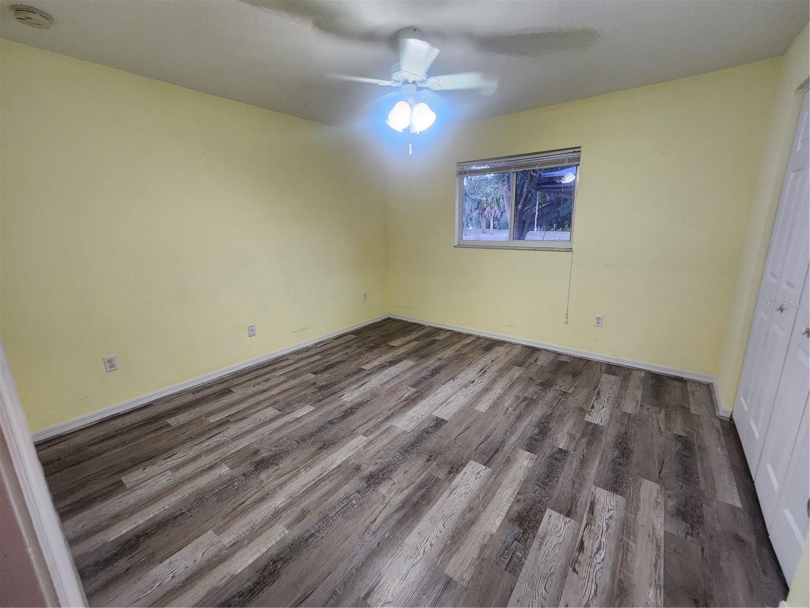 Image 12 of 24 For 4590 Cazes Avenue