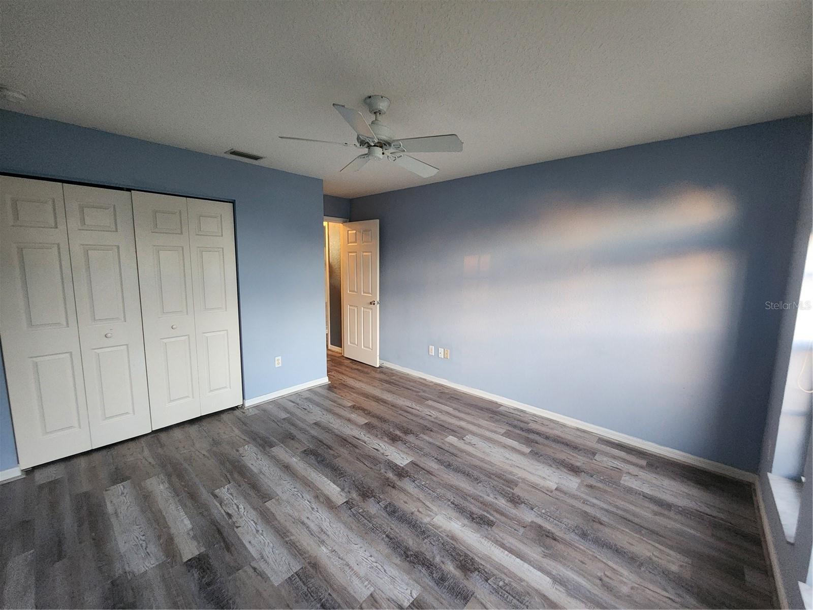Image 15 of 24 For 4590 Cazes Avenue