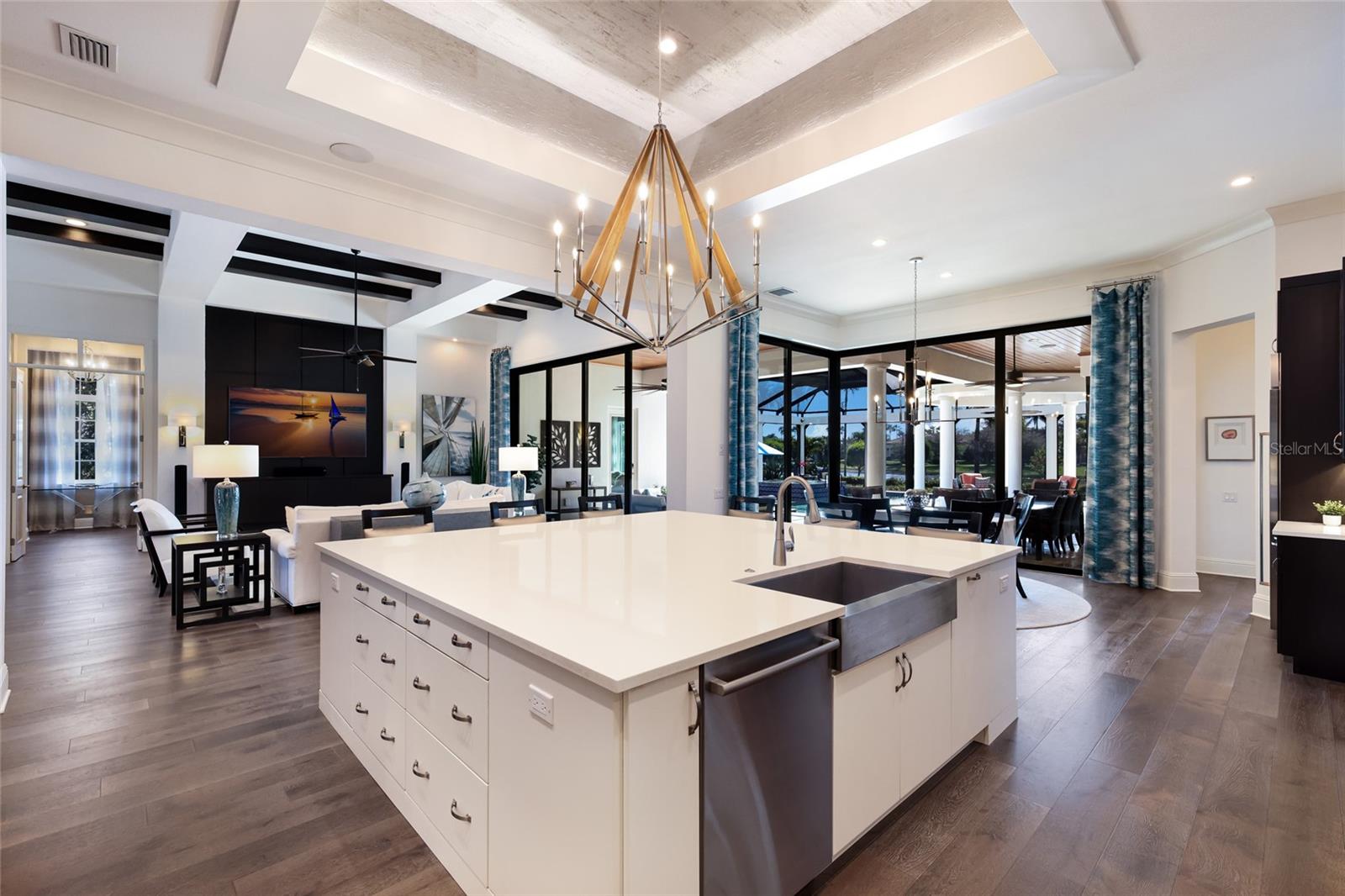 Image 15 of 93 For 16420 Daysailor Trail