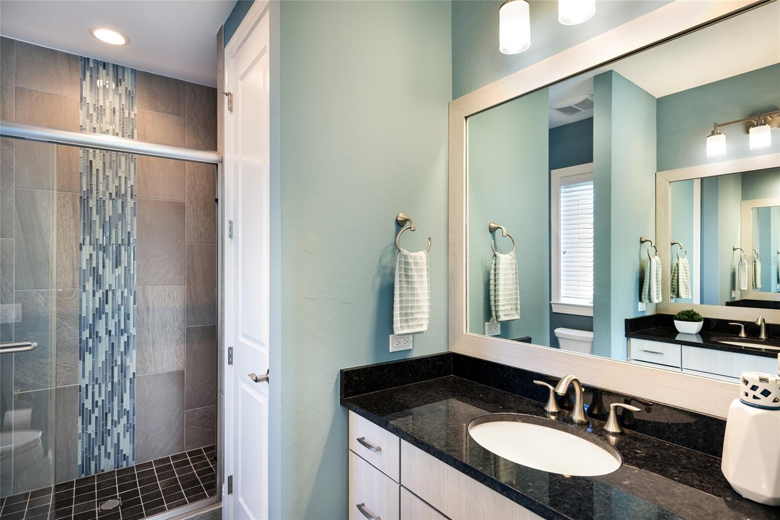 Image 54 of 93 For 16420 Daysailor Trail