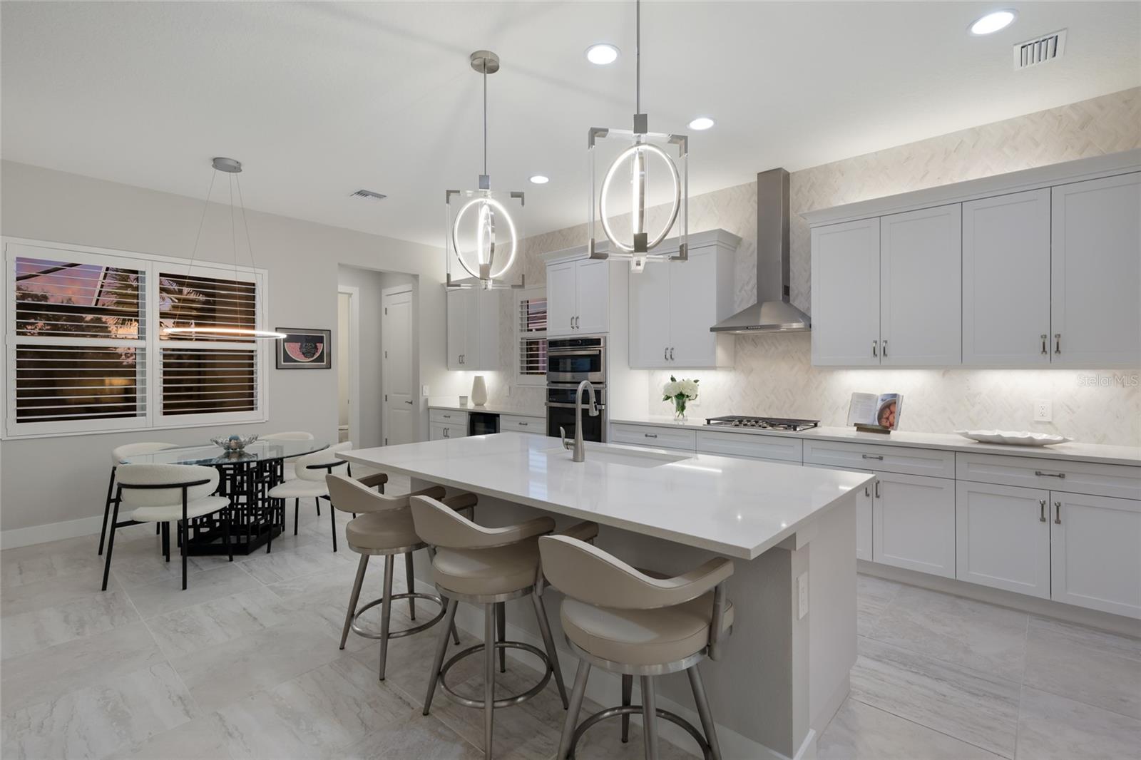 Image 23 of 96 For 7965 Mainsail Lane