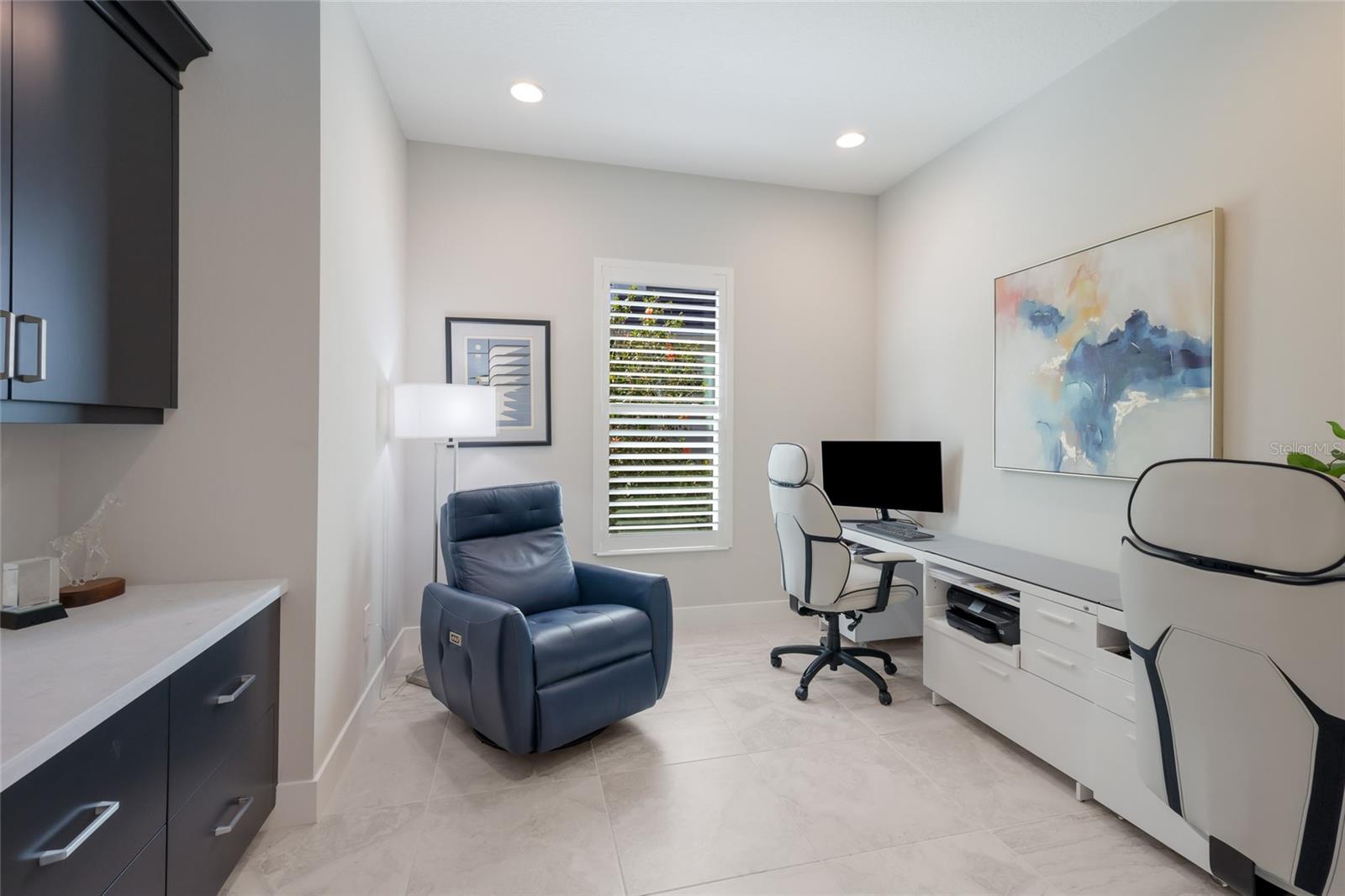 Image 39 of 96 For 7965 Mainsail Lane