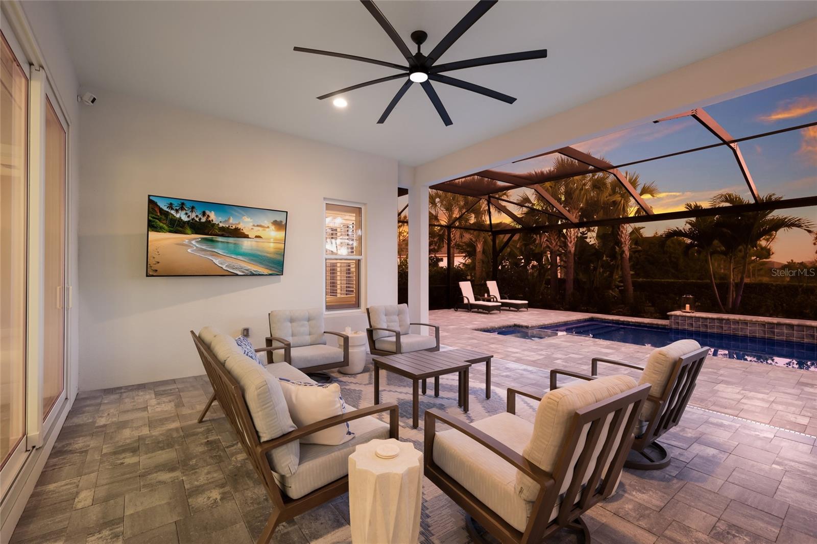 Image 4 of 96 For 7965 Mainsail Lane