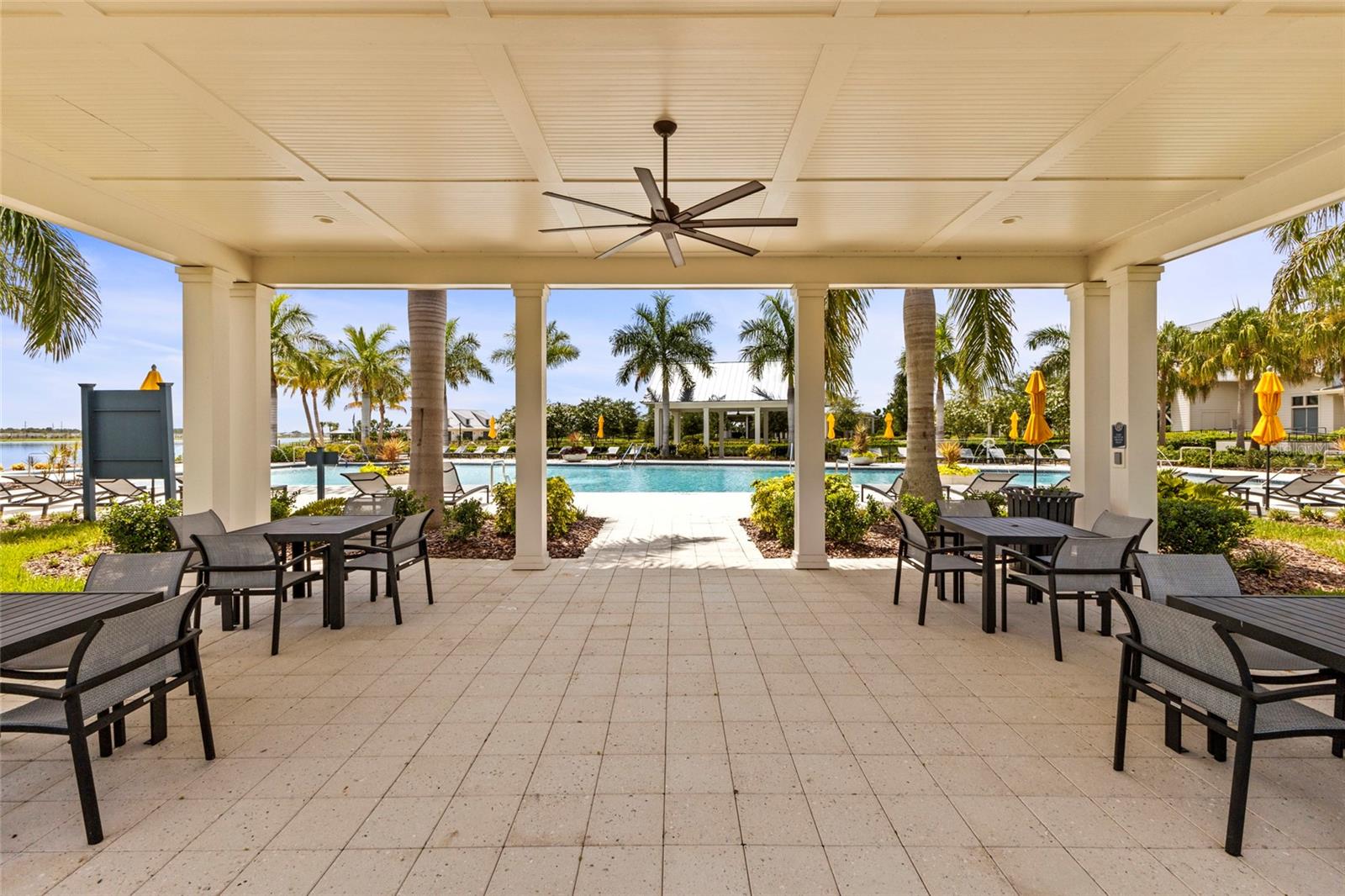 Image 63 of 96 For 7965 Mainsail Lane