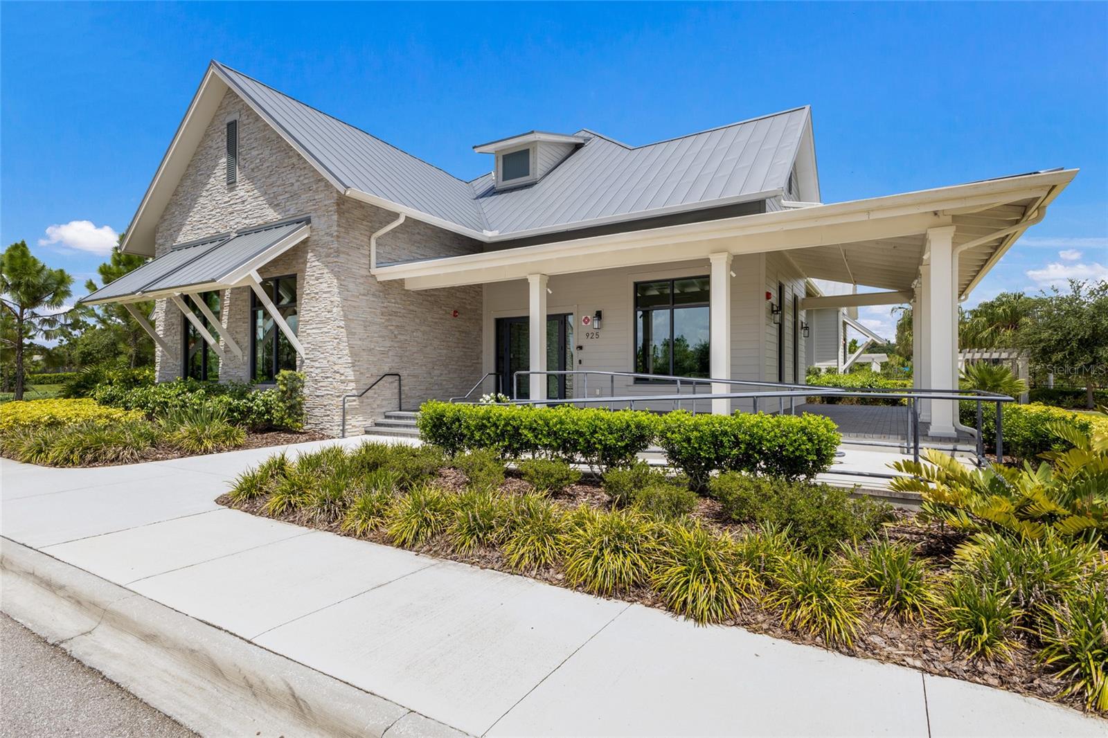 Image 70 of 96 For 7965 Mainsail Lane