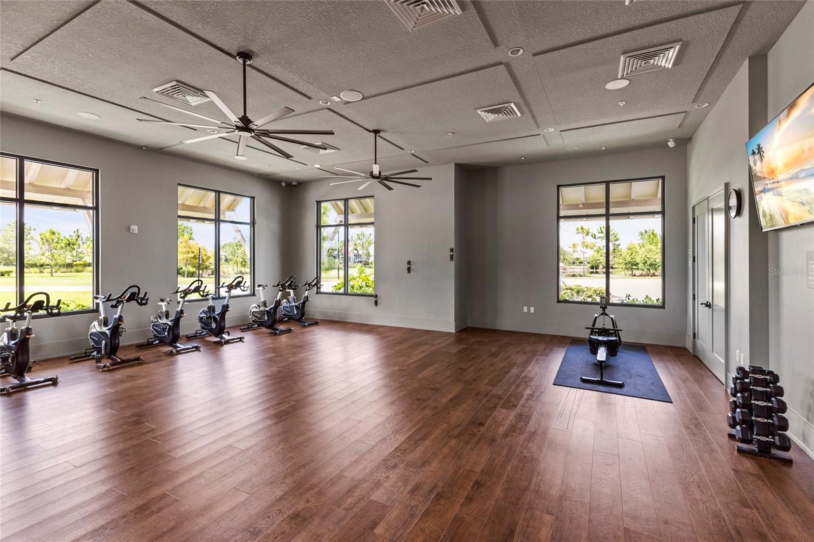 Image 74 of 96 For 7965 Mainsail Lane