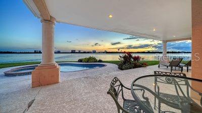 Image 14 of 20 For 376 West Royal Flamingo Drive