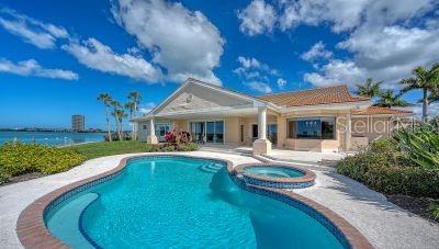 Image 15 of 20 For 376 West Royal Flamingo Drive