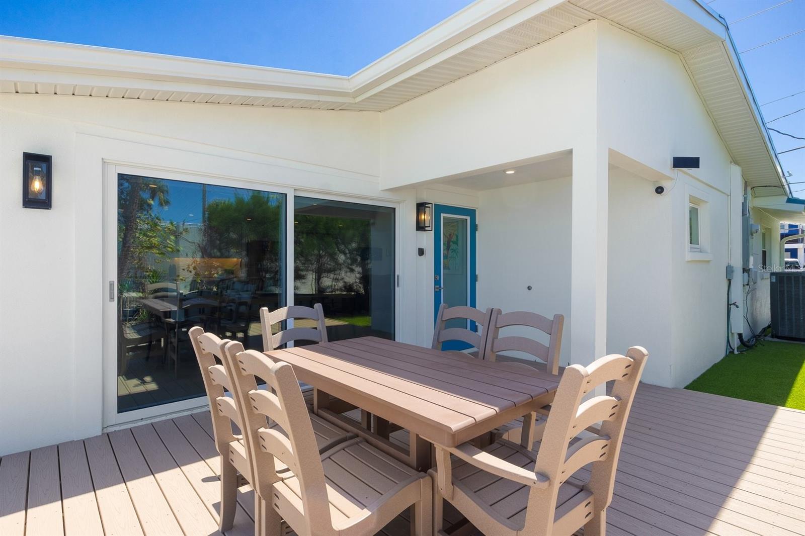 Image 5 of 49 For 306 Bay Boulevard