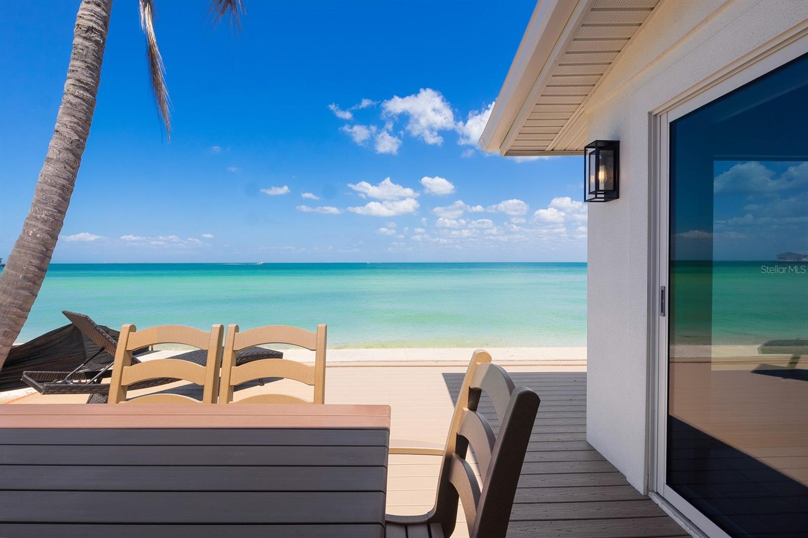 Image 7 of 49 For 306 Bay Boulevard