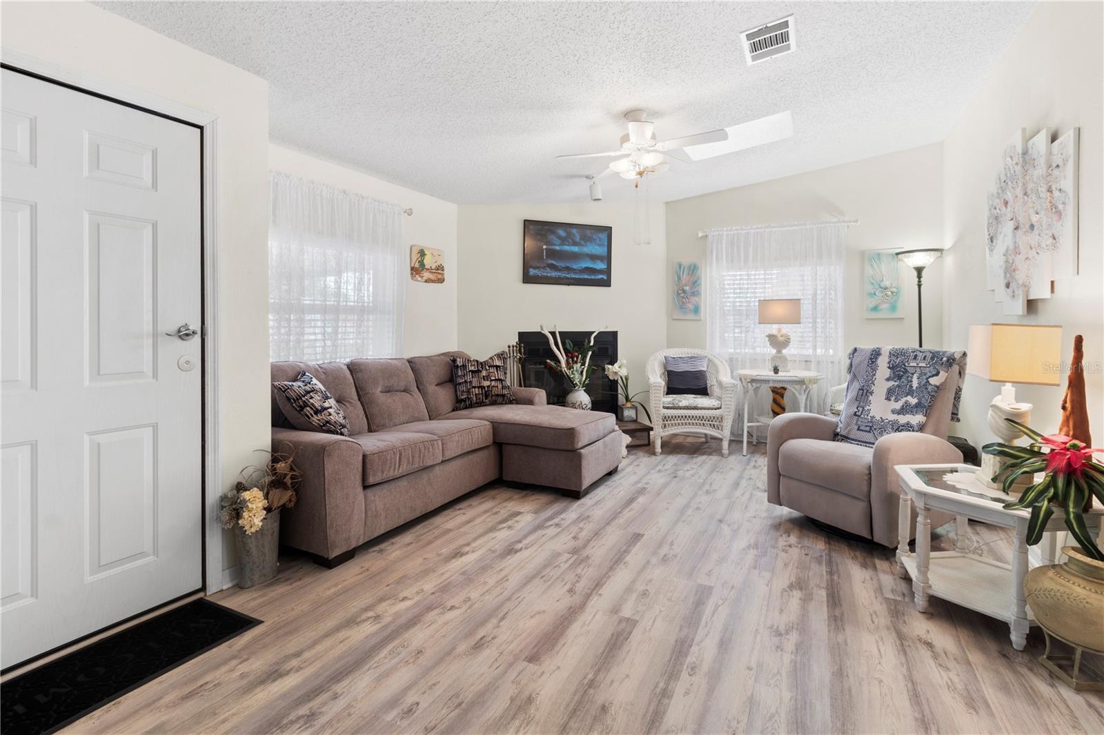 Image 10 of 57 For 94 Meadow Circle