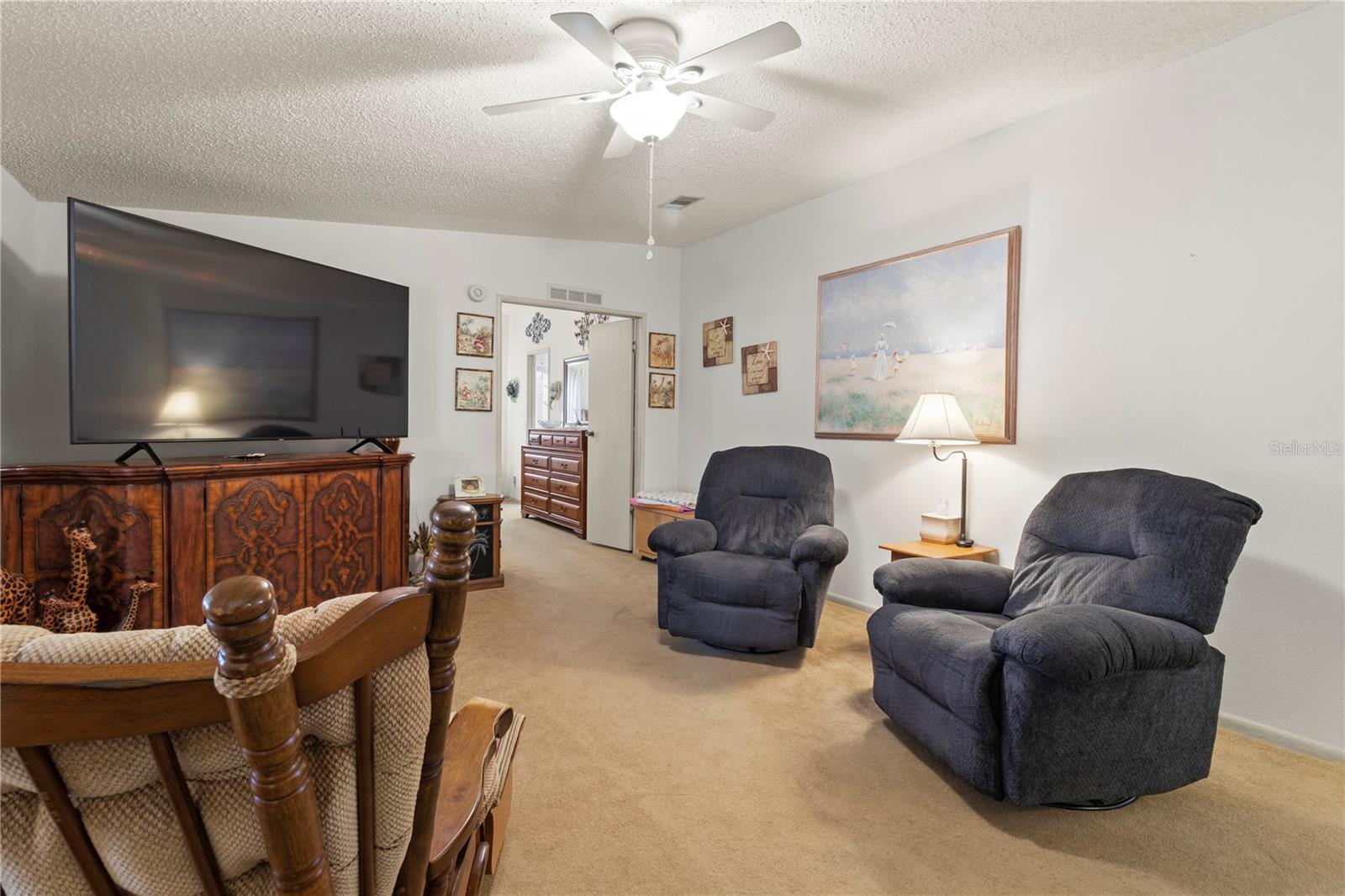 Image 23 of 57 For 94 Meadow Circle