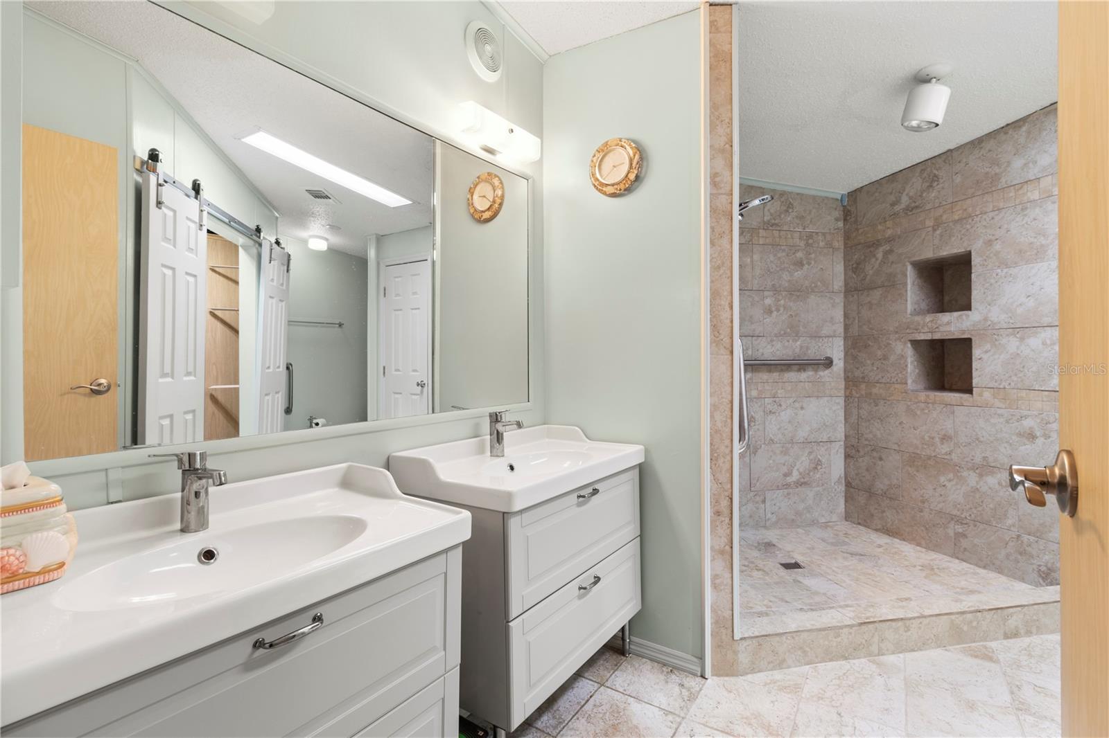 Image 33 of 57 For 94 Meadow Circle