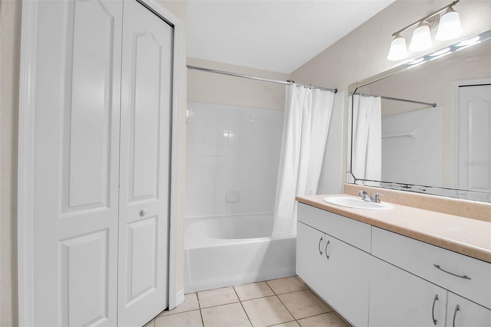 Image 15 of 36 For 4122 Central Sarasota Parkway 1914