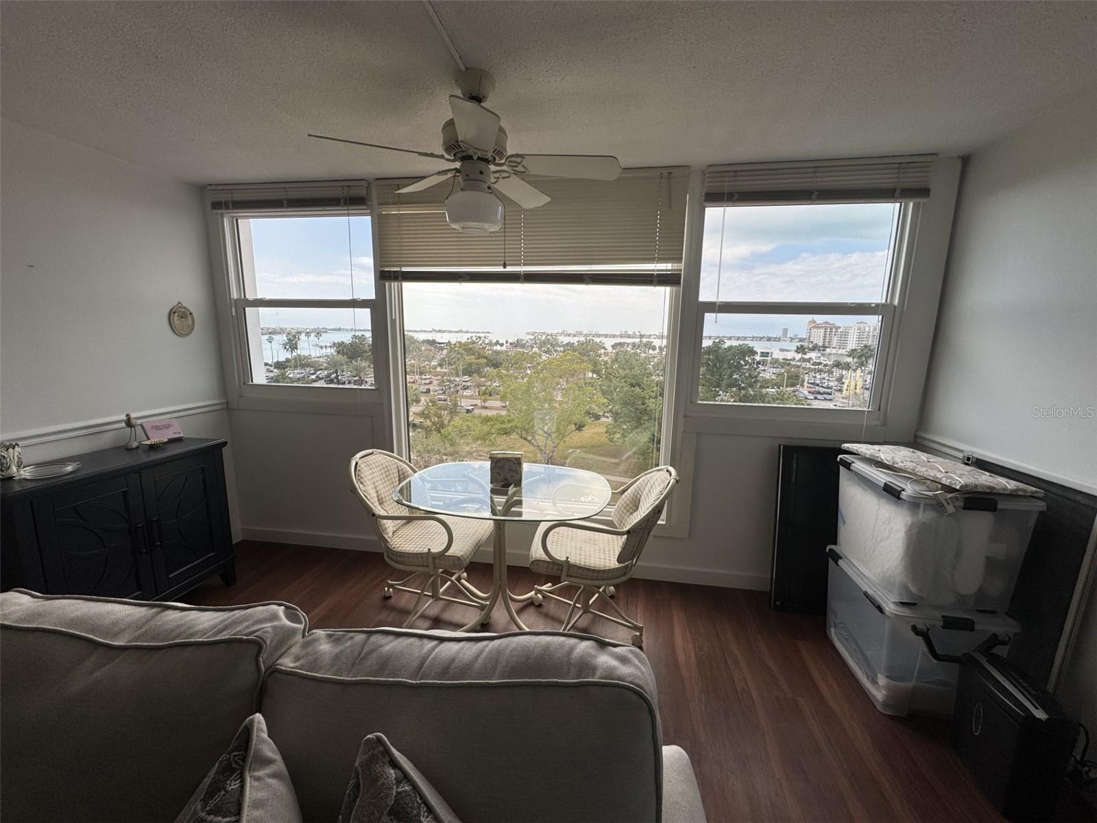 Image 14 of 26 For 33 Gulfstream Avenue 708