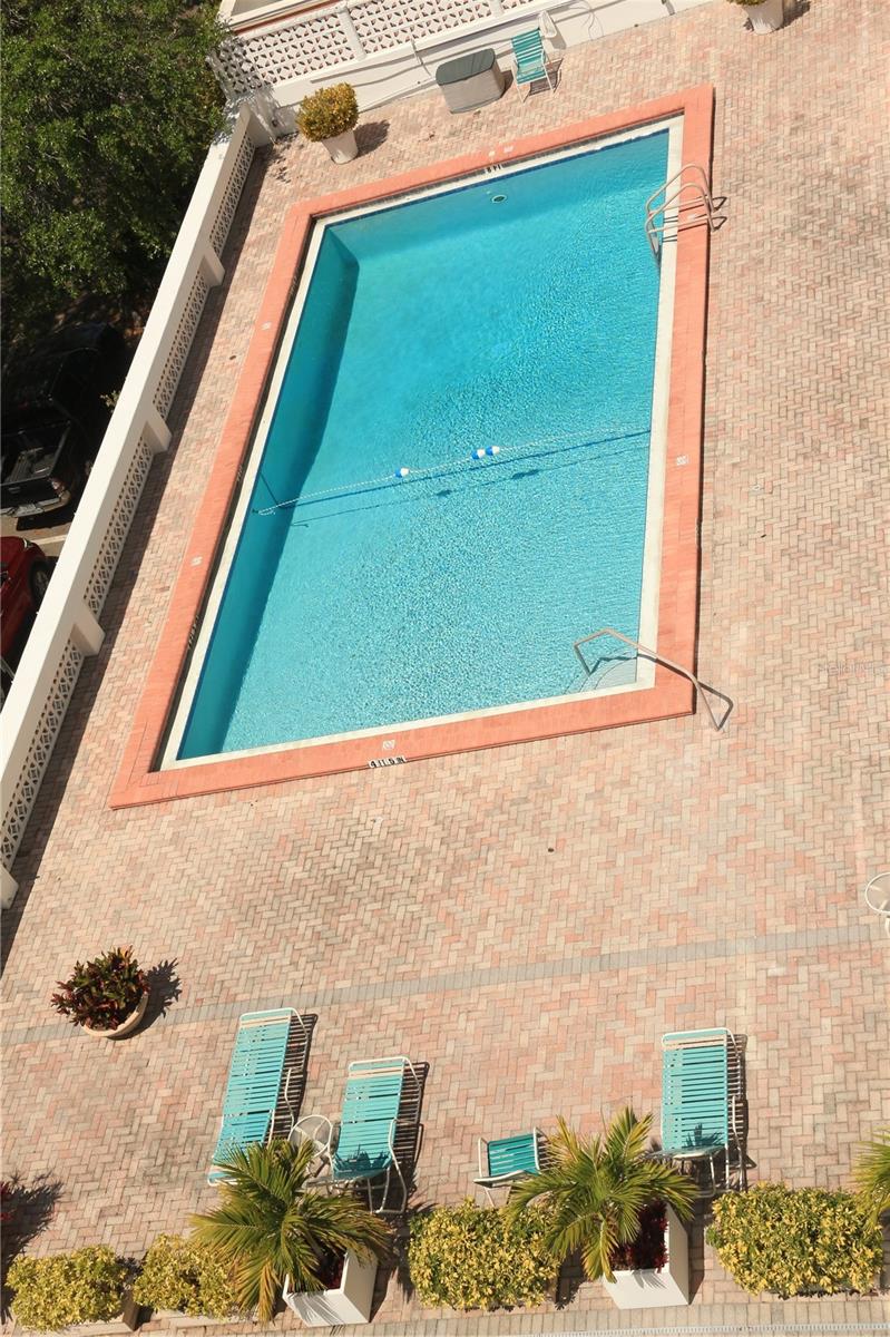 Image 20 of 26 For 33 Gulfstream Avenue 708