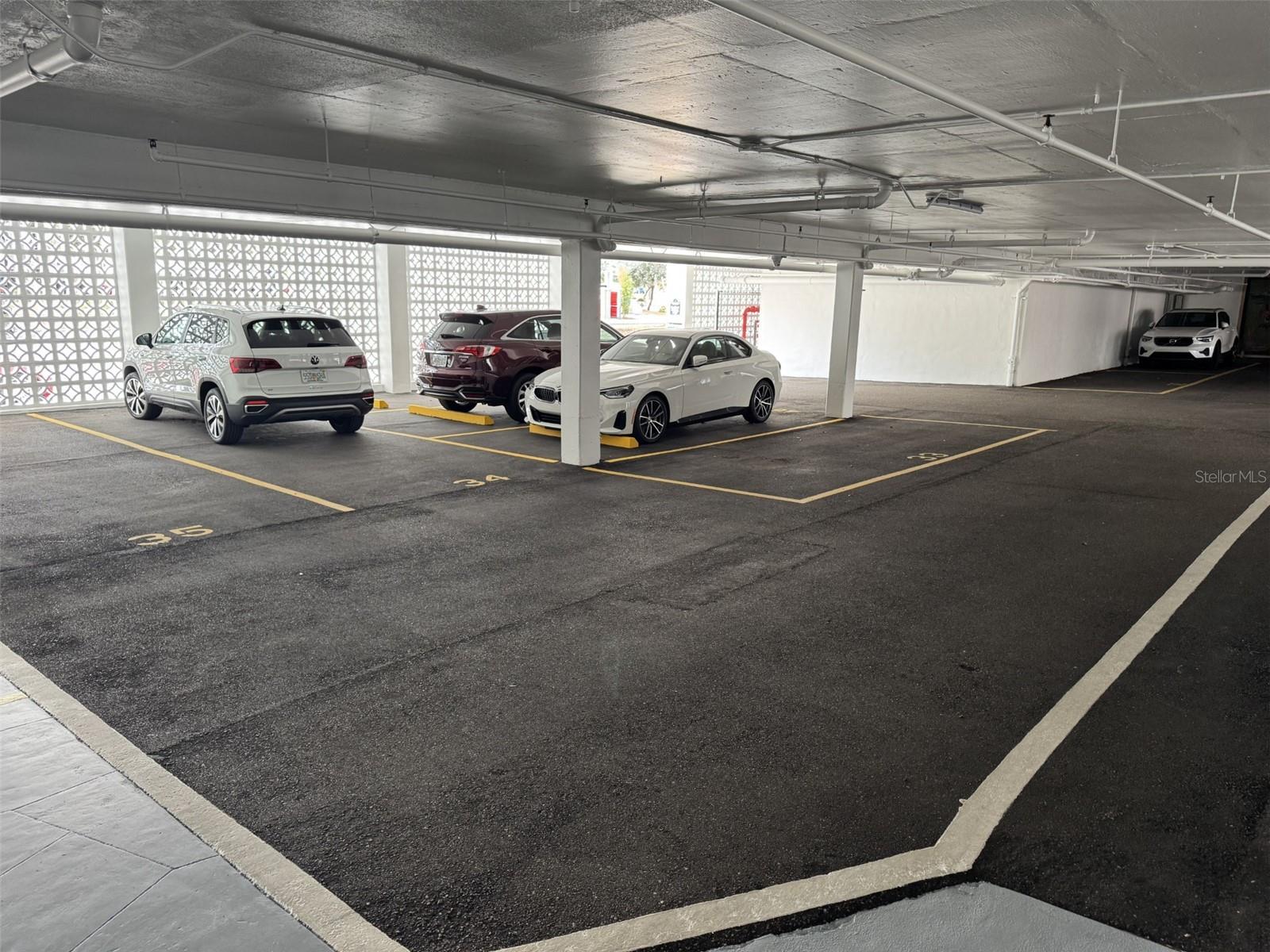 Image 25 of 26 For 33 Gulfstream Avenue 708