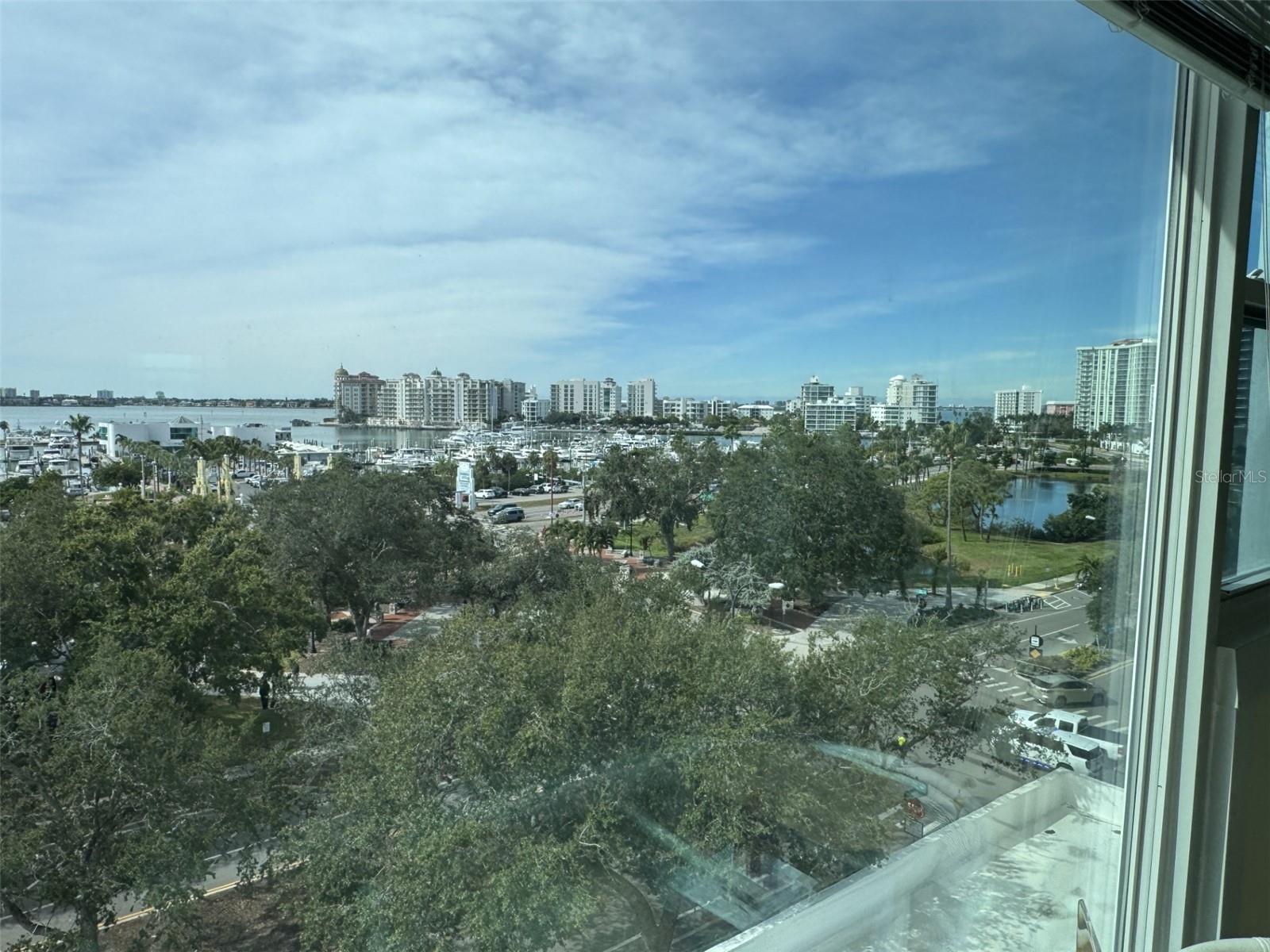 Image 7 of 26 For 33 Gulfstream Avenue 708