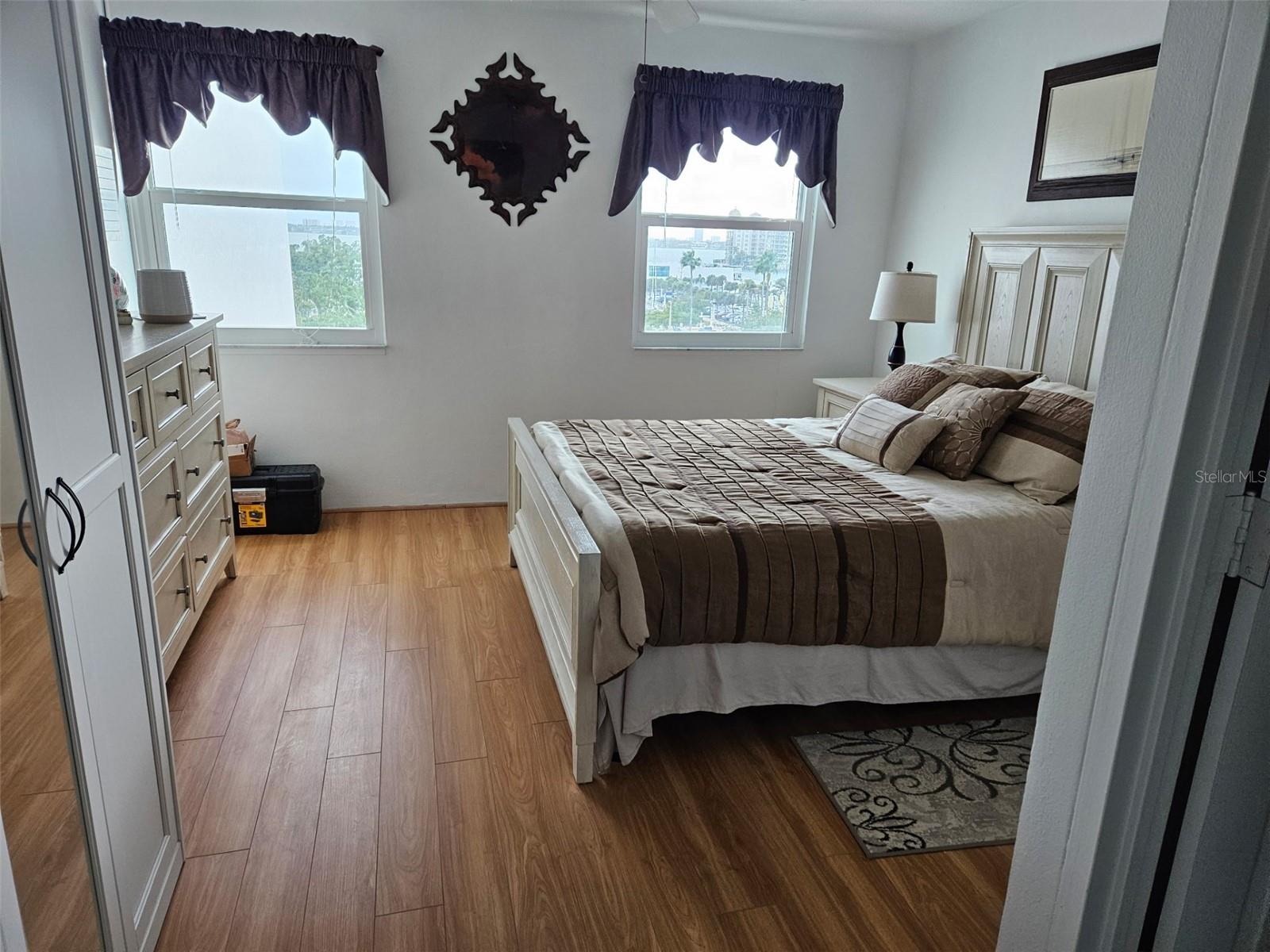 Image 8 of 26 For 33 Gulfstream Avenue 708