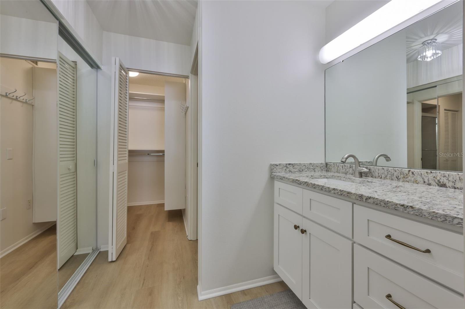 Image 19 of 33 For 597 Lakeside Drive 597