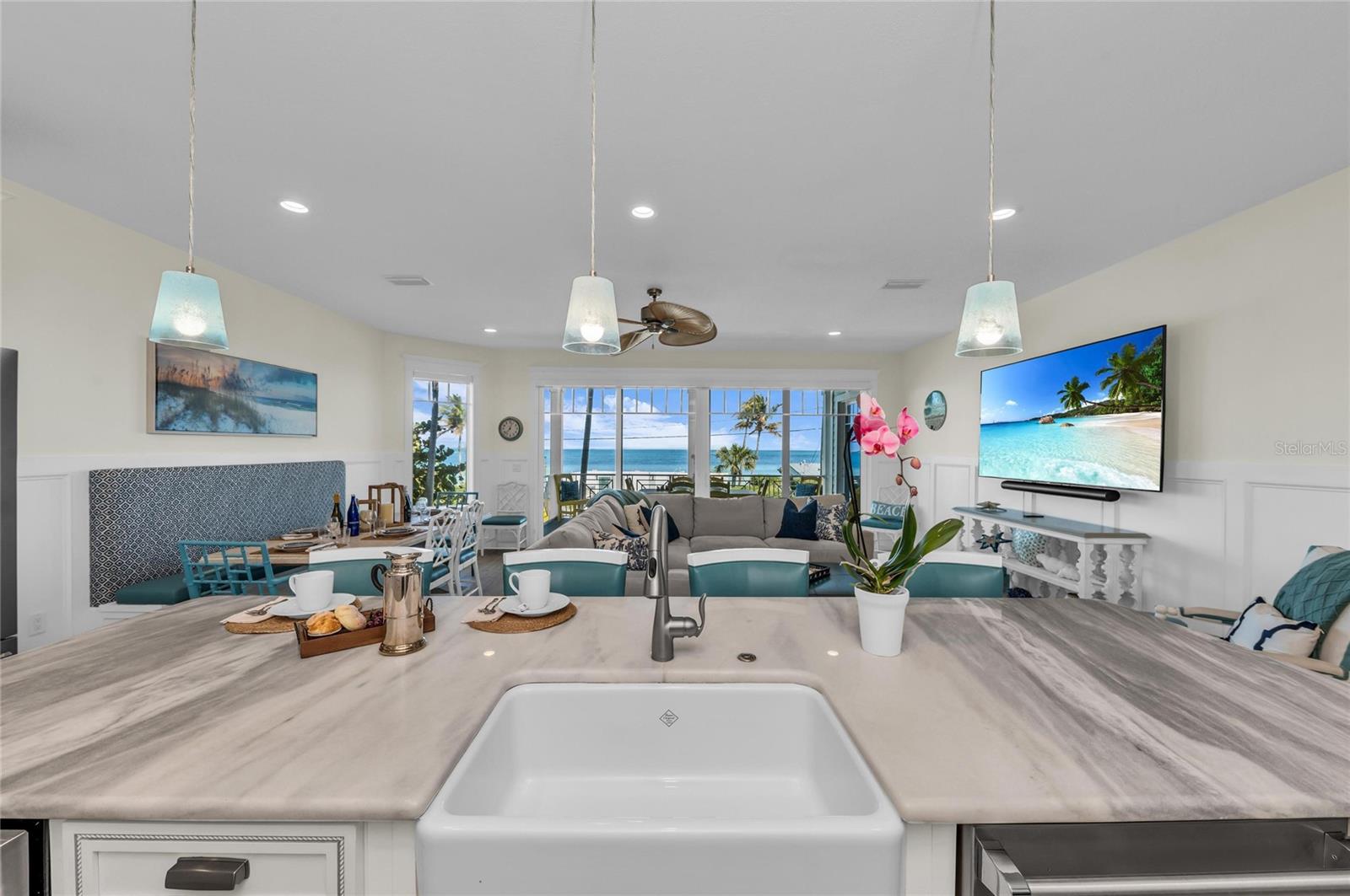 Image 12 of 90 For 303 Bay Boulevard