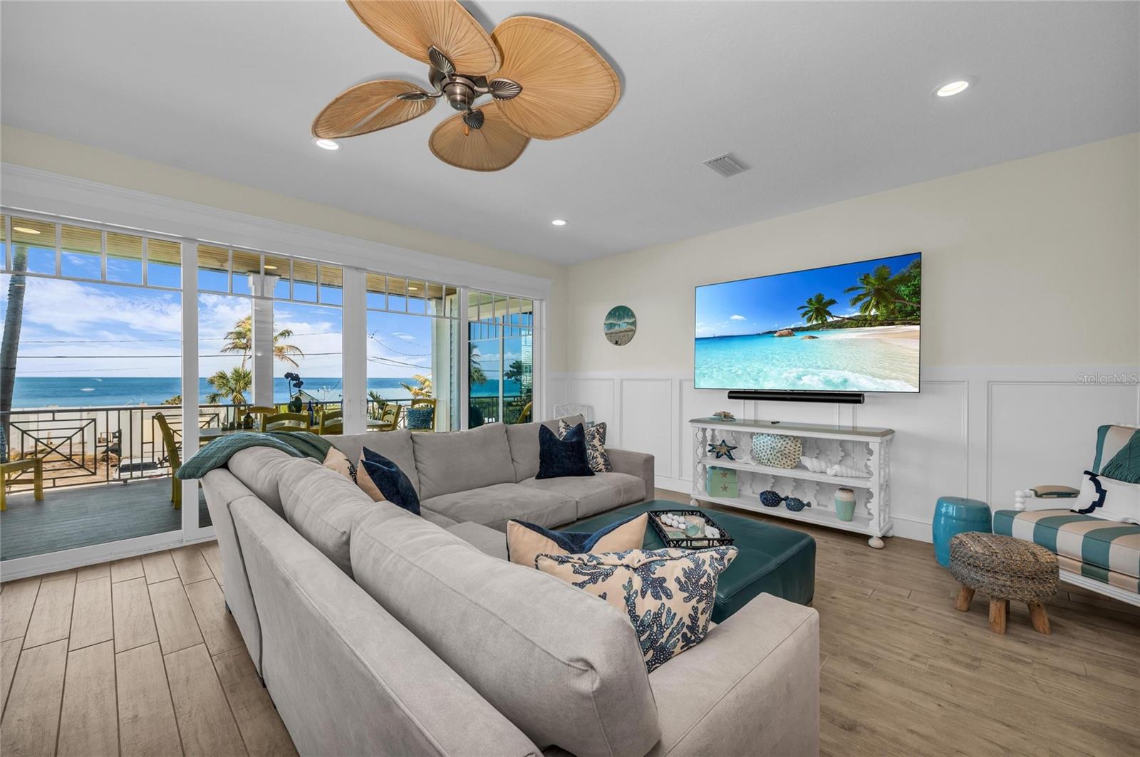 Image 17 of 90 For 303 Bay Boulevard