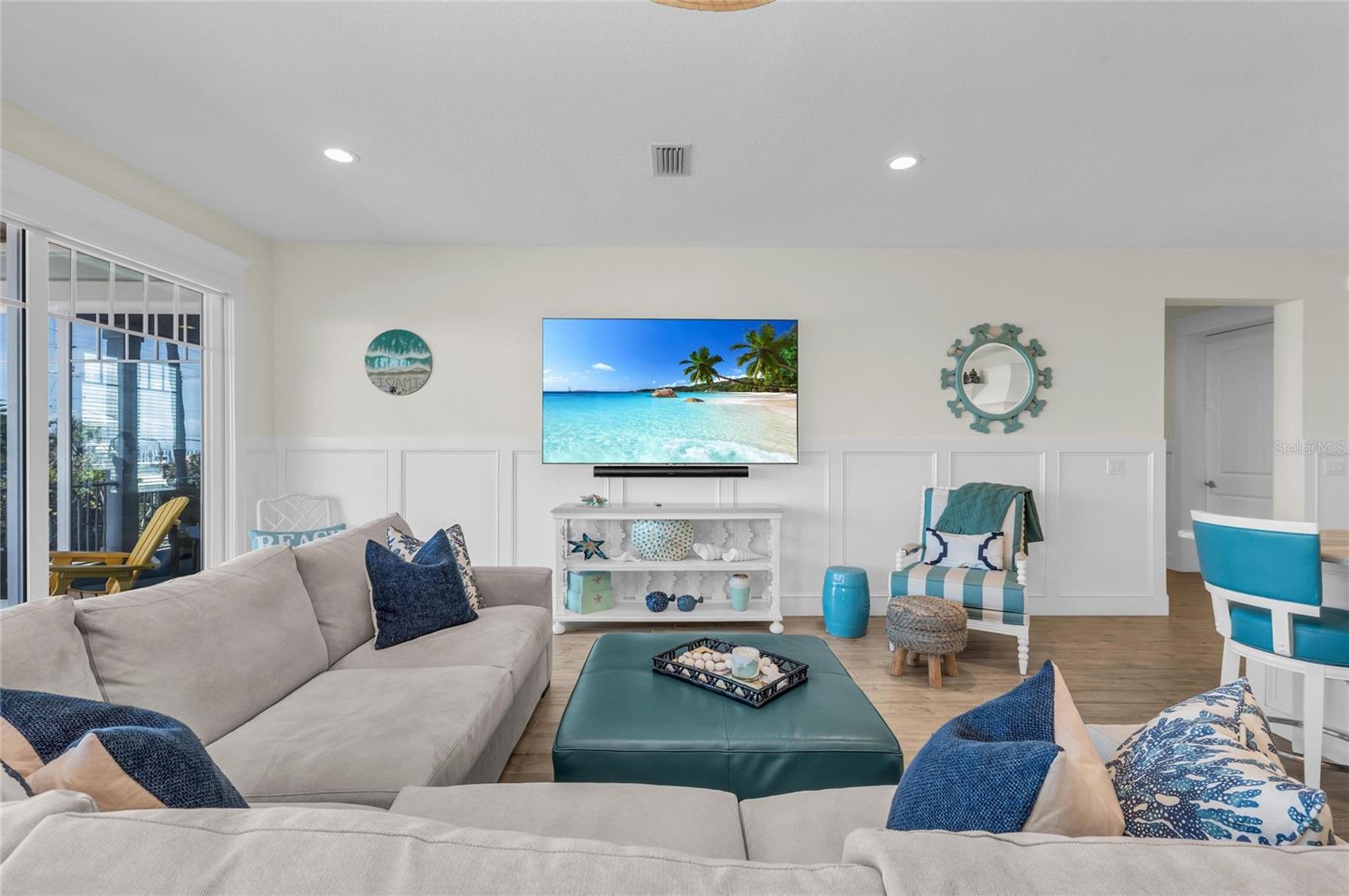 Image 18 of 90 For 303 Bay Boulevard