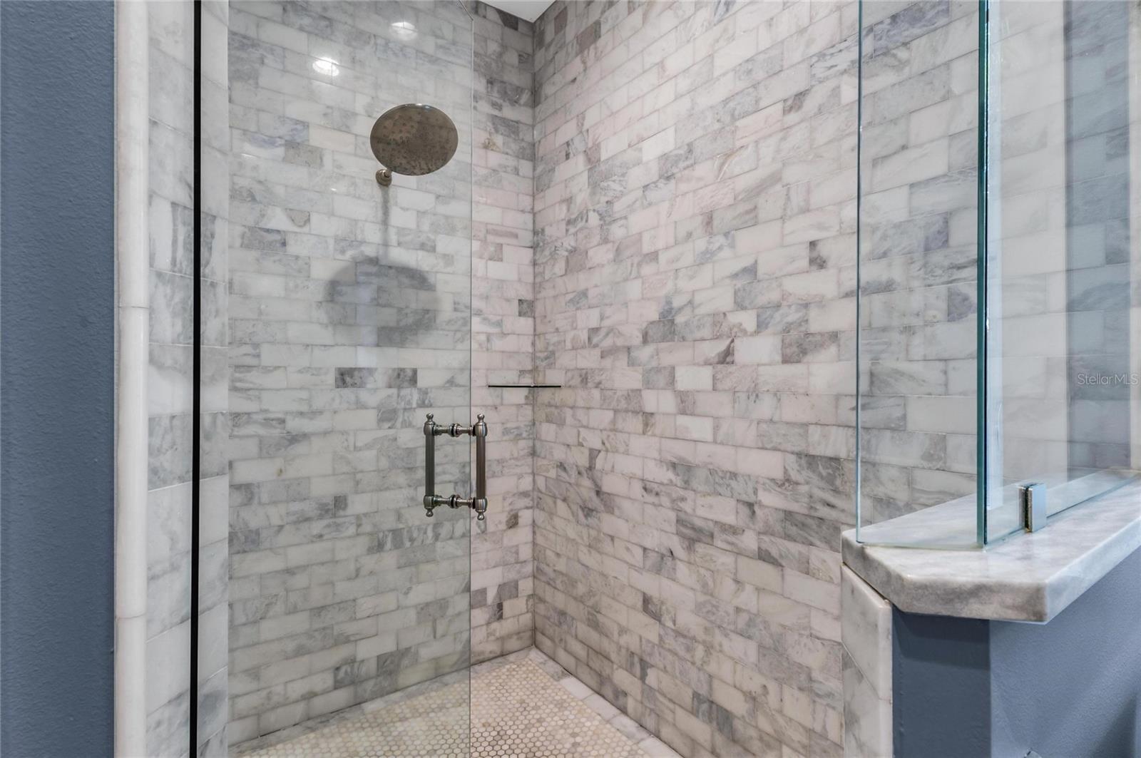 Image 36 of 90 For 303 Bay Boulevard