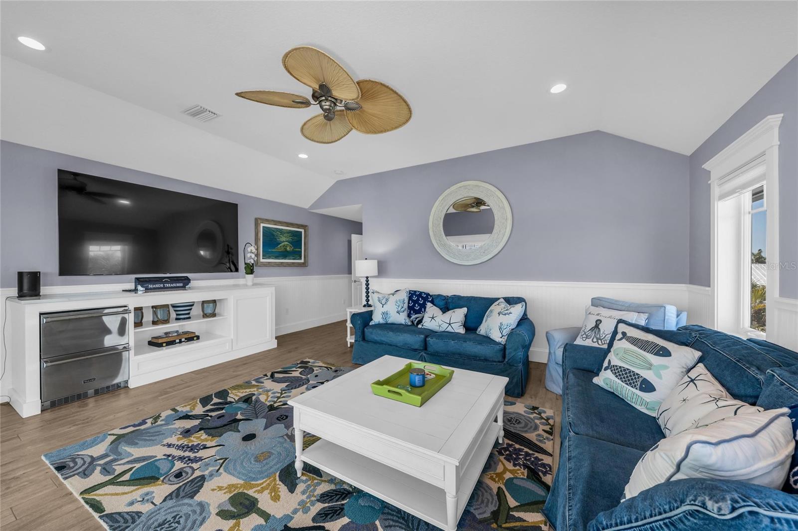 Image 49 of 90 For 303 Bay Boulevard