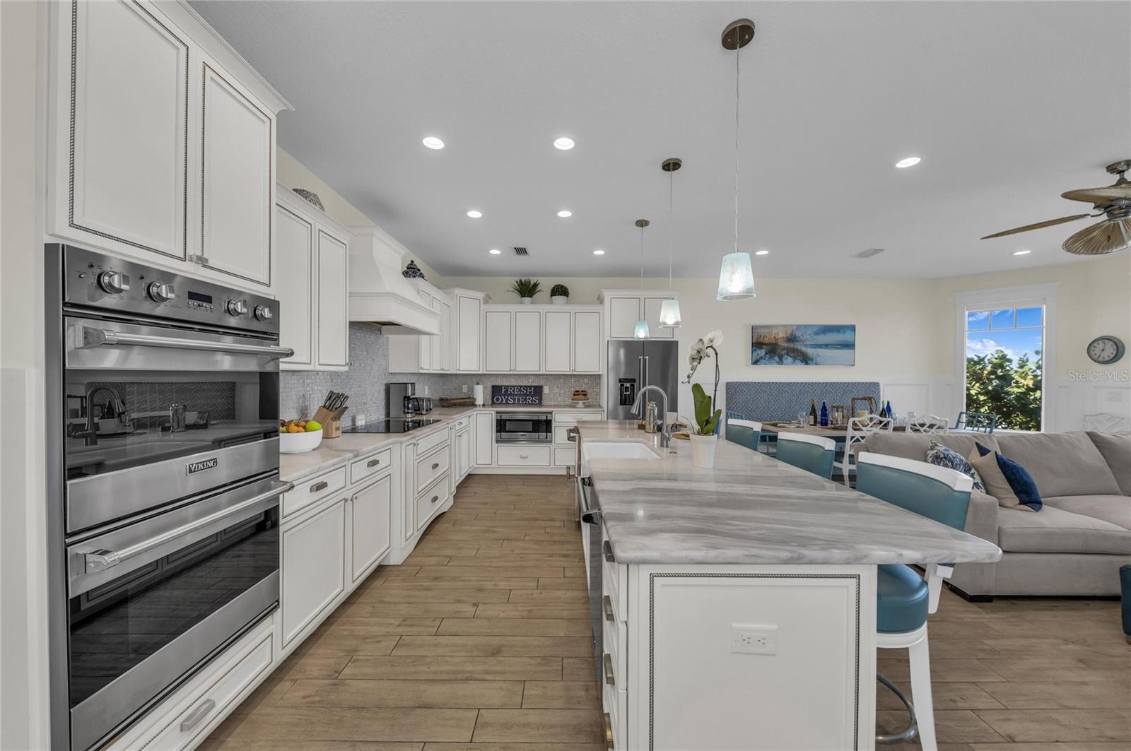 Image 6 of 90 For 303 Bay Boulevard