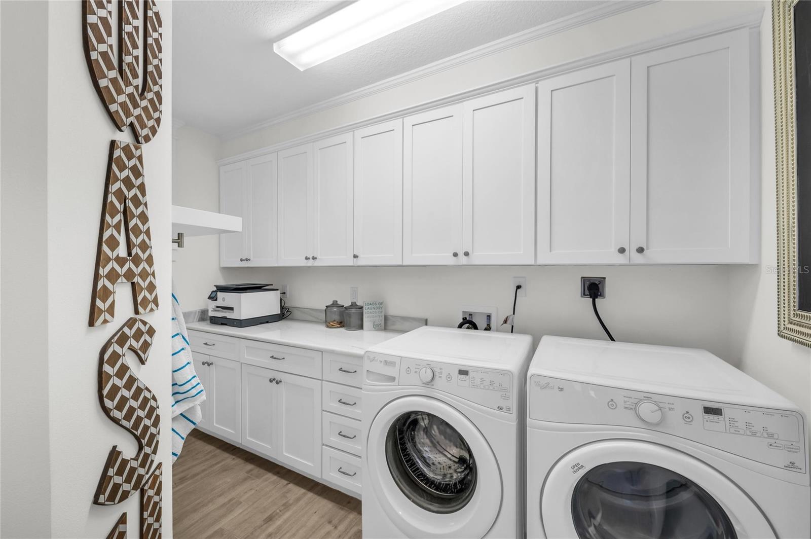 Image 67 of 90 For 303 Bay Boulevard