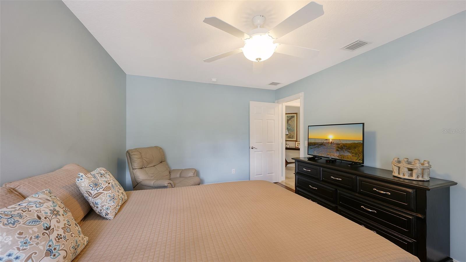 Image 20 of 44 For 5926 Benevento Drive